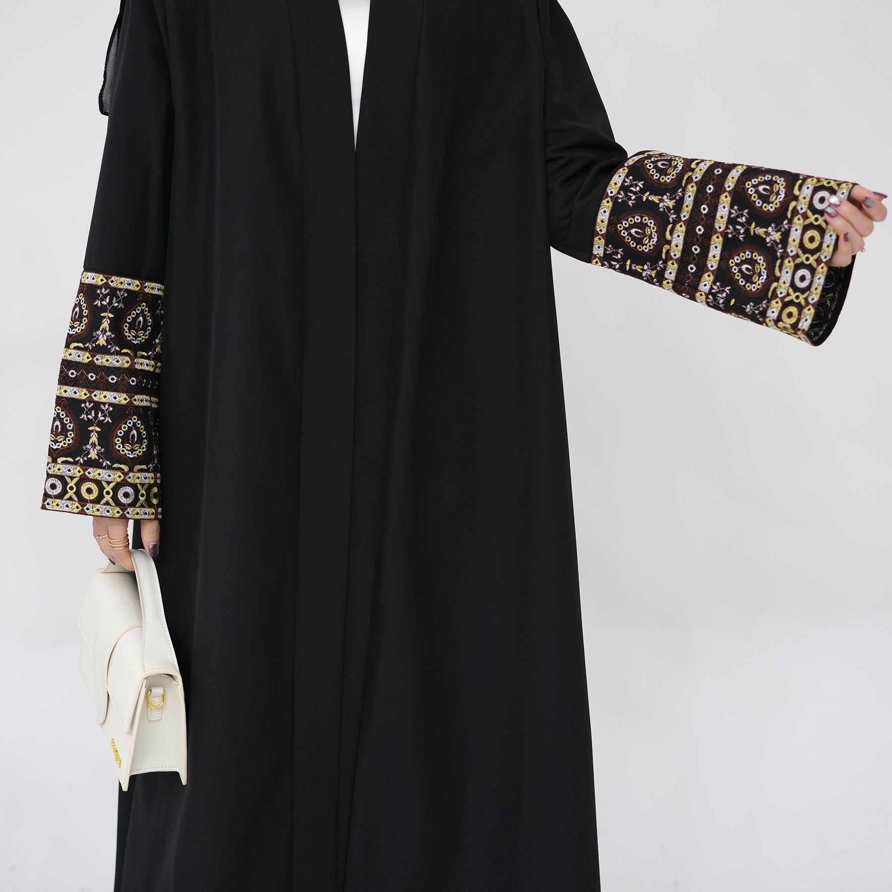 LR753 AliExpress Dubai Middle East Türkiye Dubai Beautifully Embroidered Elegant Cardigan Robe - MinYang Fashion Apparel Accessory Manufacturer