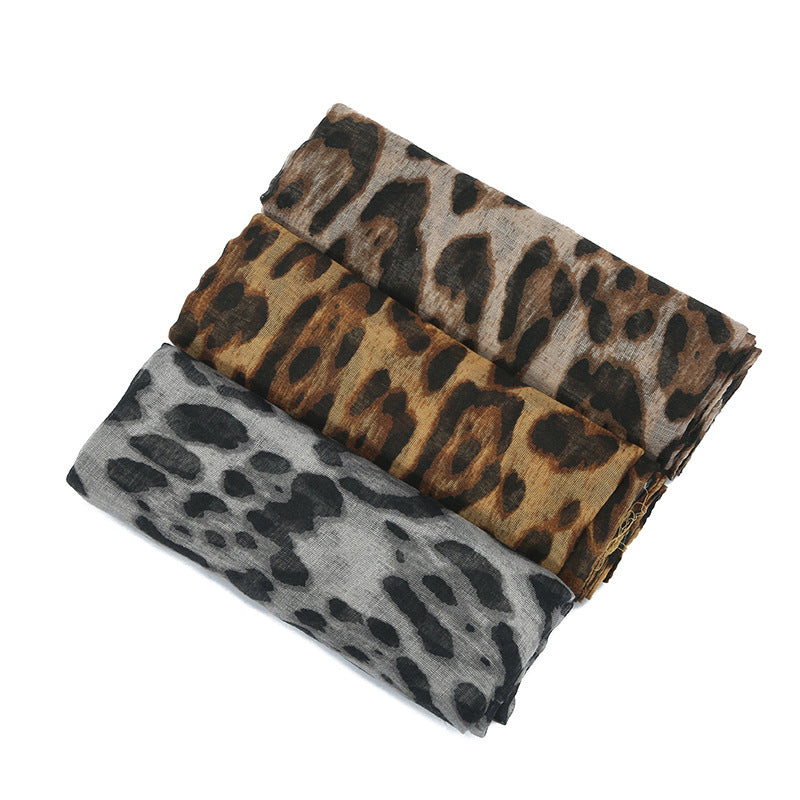 YZ35 Bali print leopard head scarf - MinYang Fashion Apparel Accessory Manufacturer