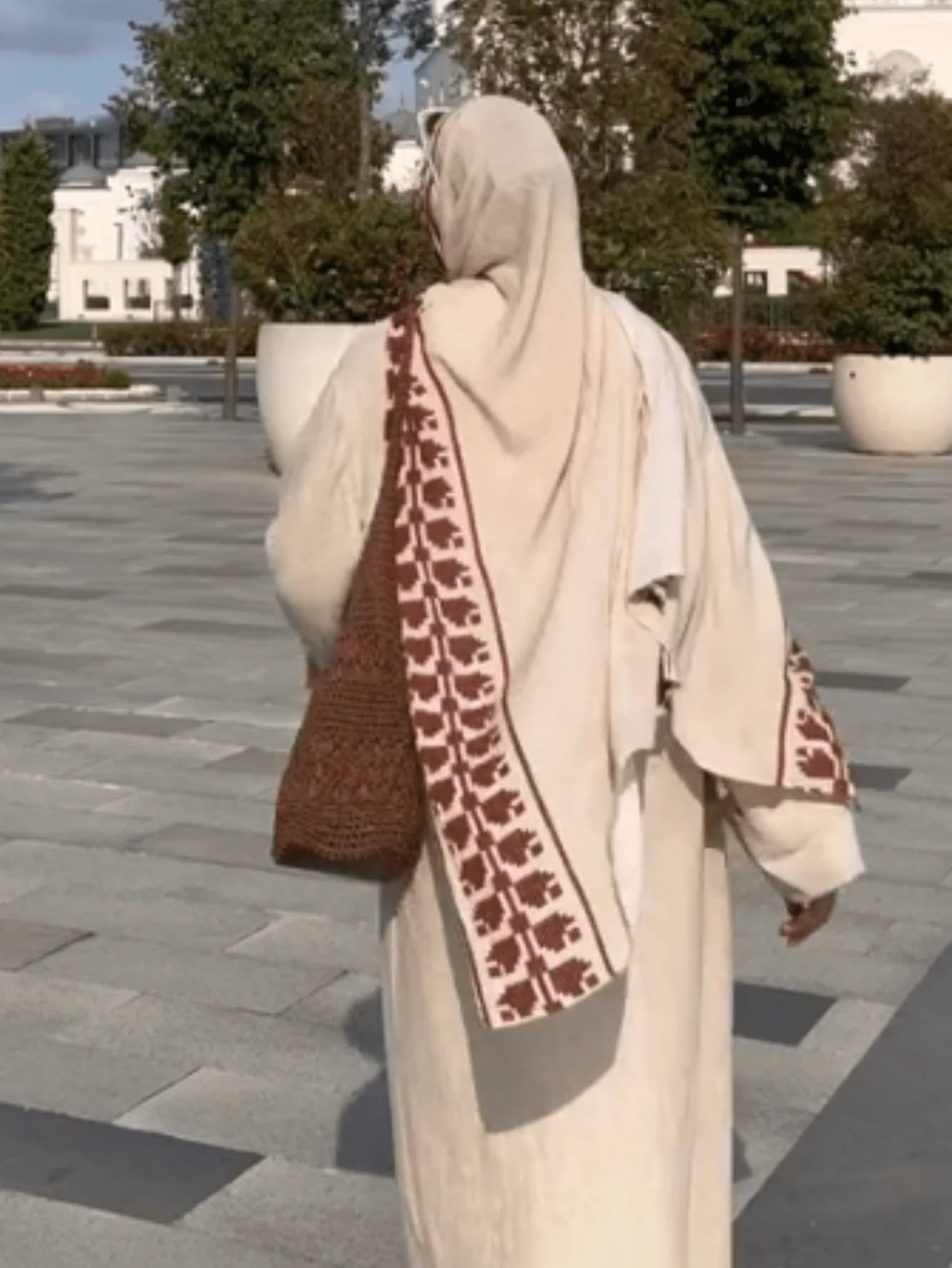 MYM18 Hijab/bufanda de moda con estampado irregular en los laterales modal