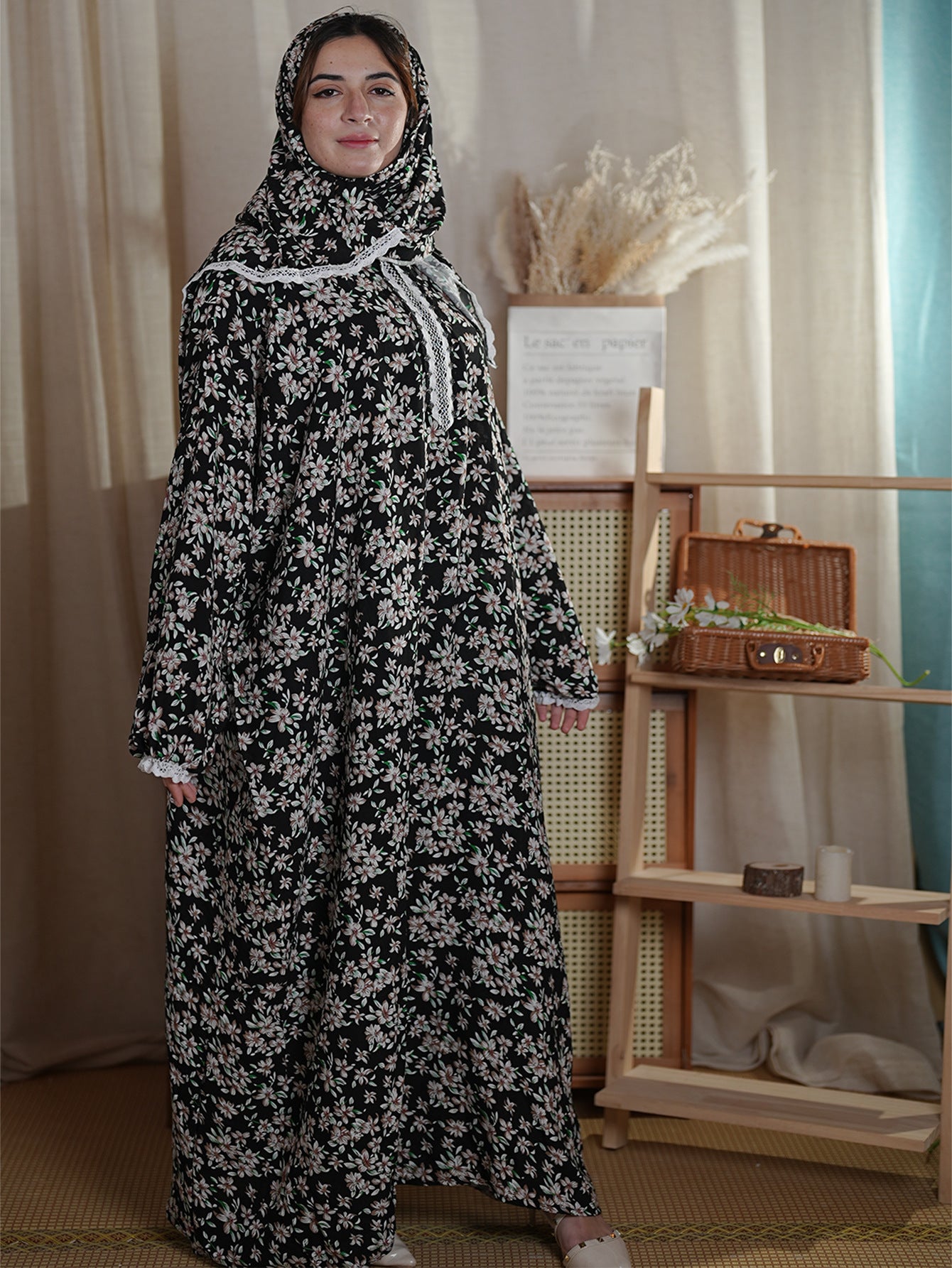 2 Large size women's dress new Middle Eastern Muslim robe dress fashion scarf one-piece printed prayer robe abaya