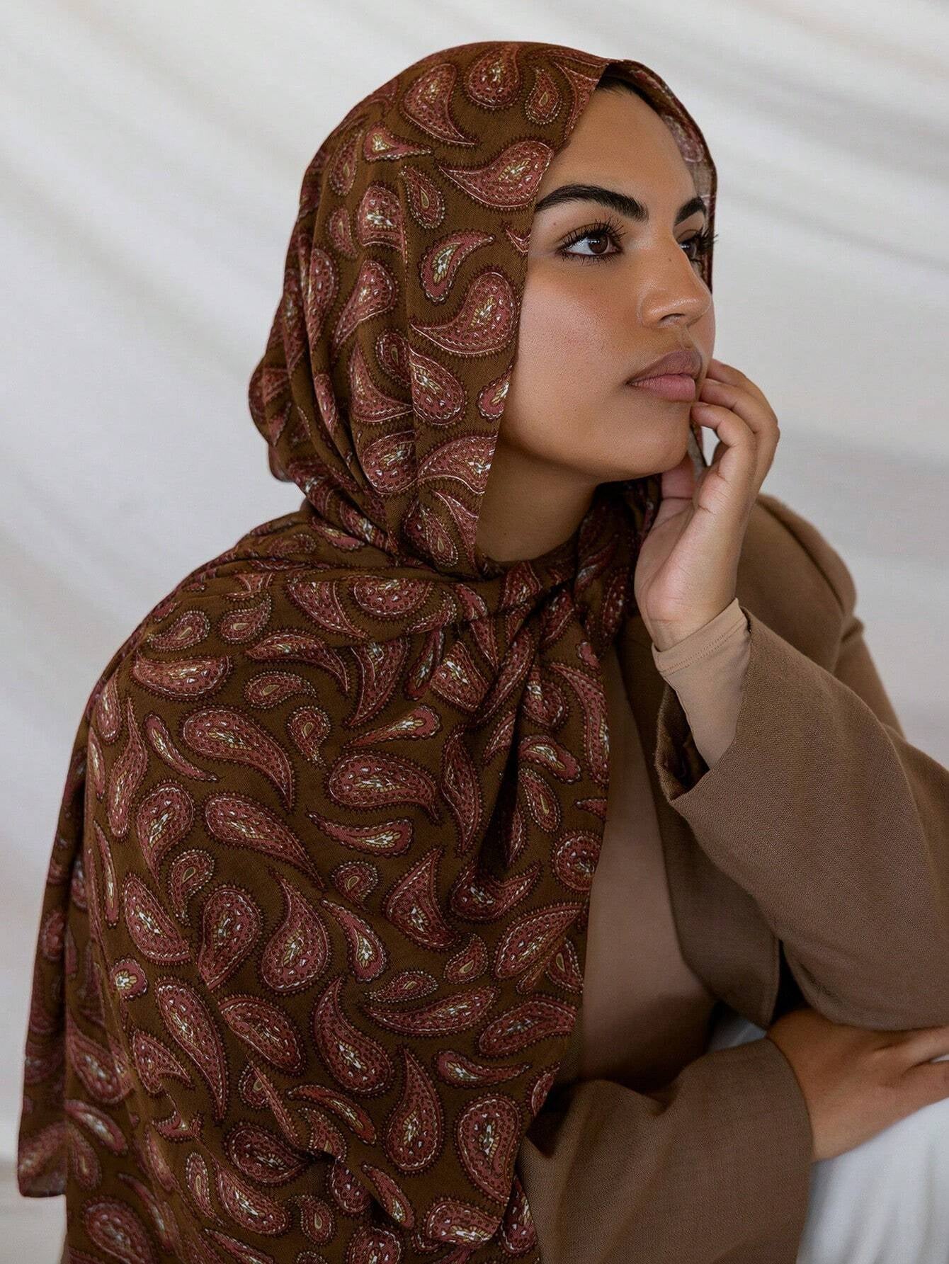 MYM31 Bufanda/hijab con estampado étnico modal