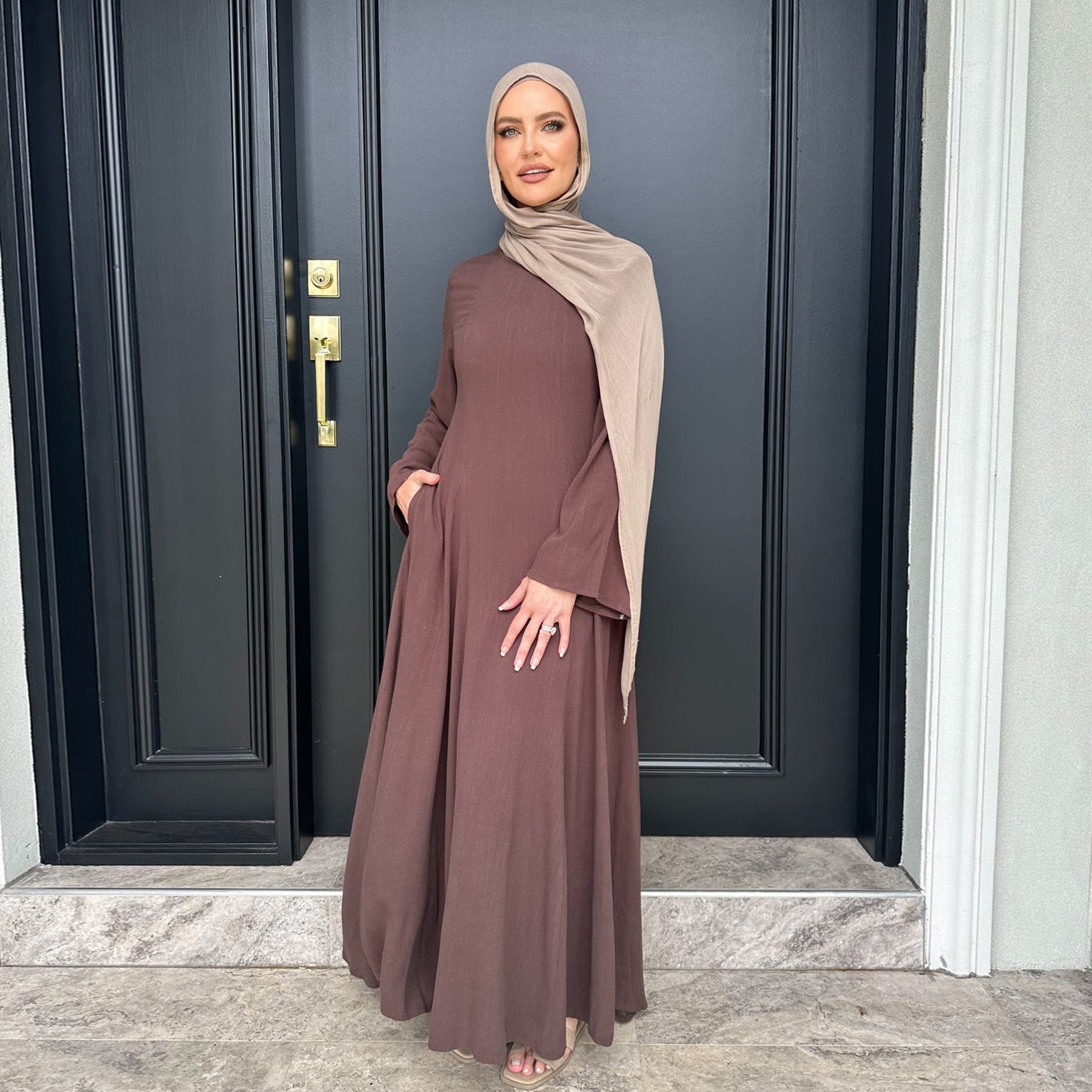 LR941 Abaya solid color swing dress with straps