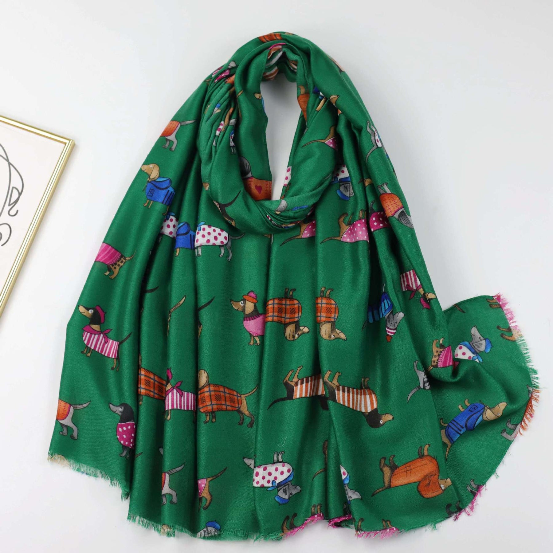 JY231016 Bufanda con estampado de perro salchicha