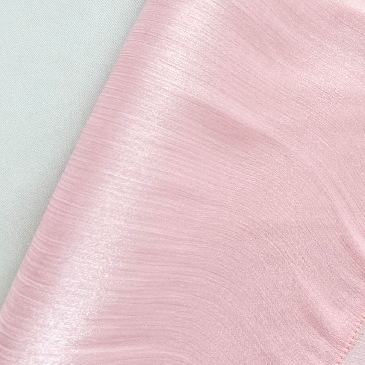 G690 Bright silk fabric breathable cool hijab