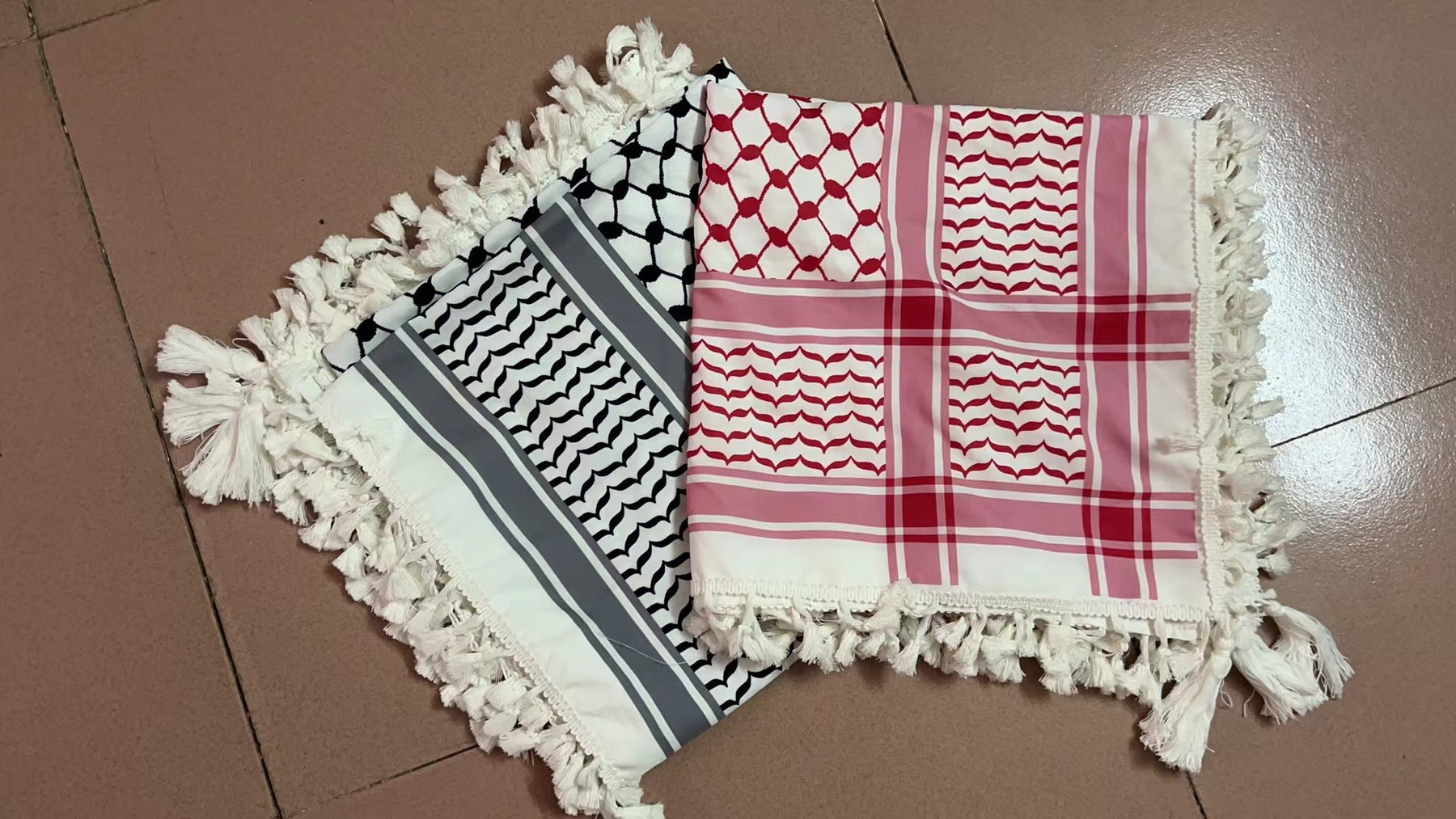 YJY 125*125cm Four-sided tassel square scarf