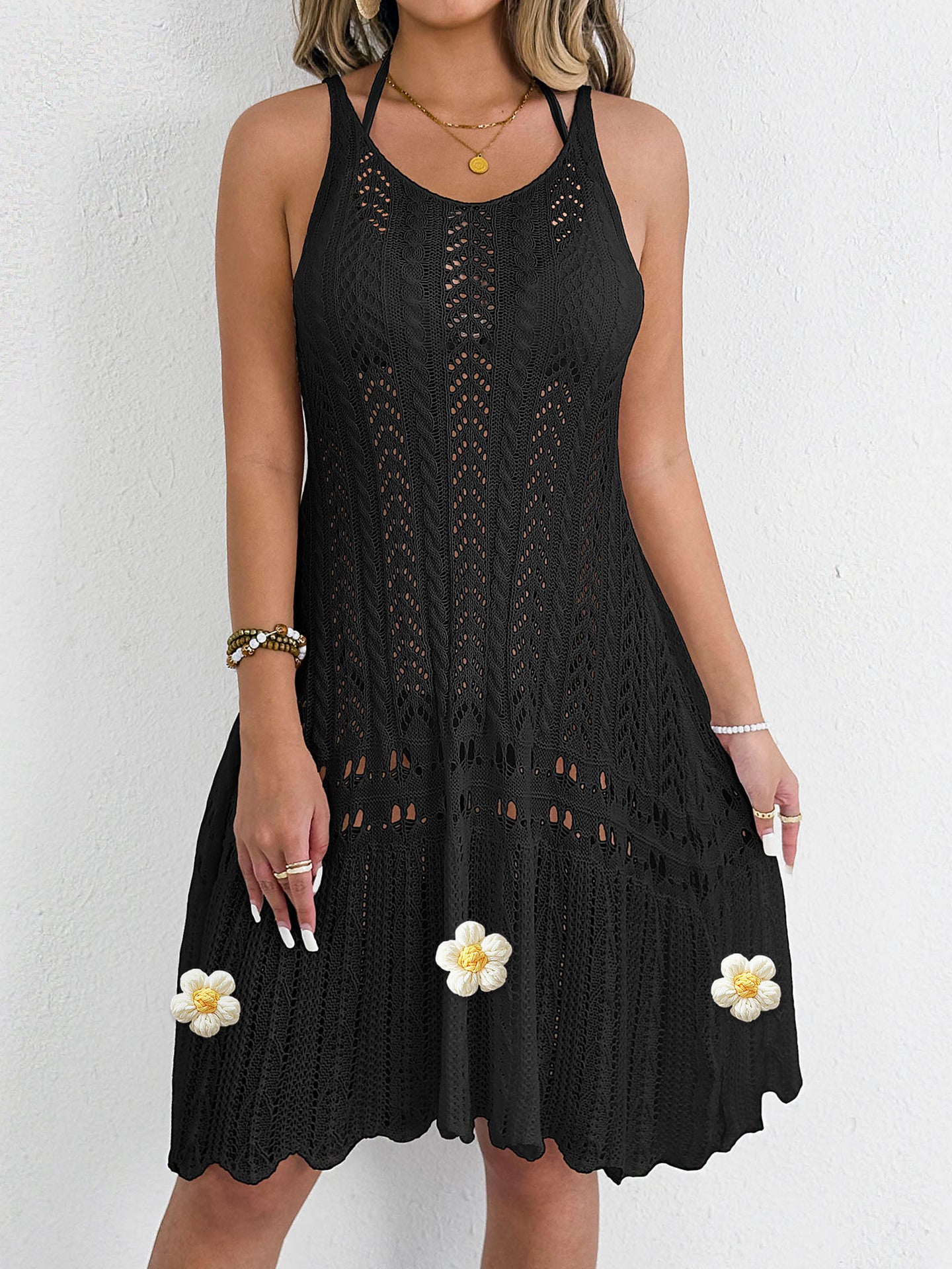 Z106701 Hollow woven hand-crocheted patchwork beach cover-up - MinYang Fashion Apparel Accessory Manufacturer