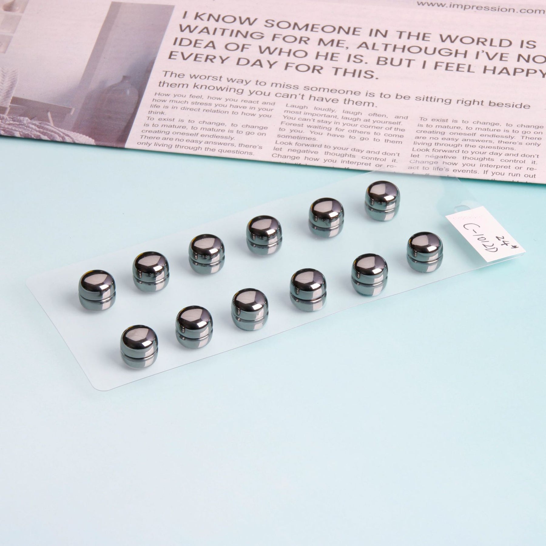 4--1 Exquisite, simple and sweet magnetic buckle - MOQ:12