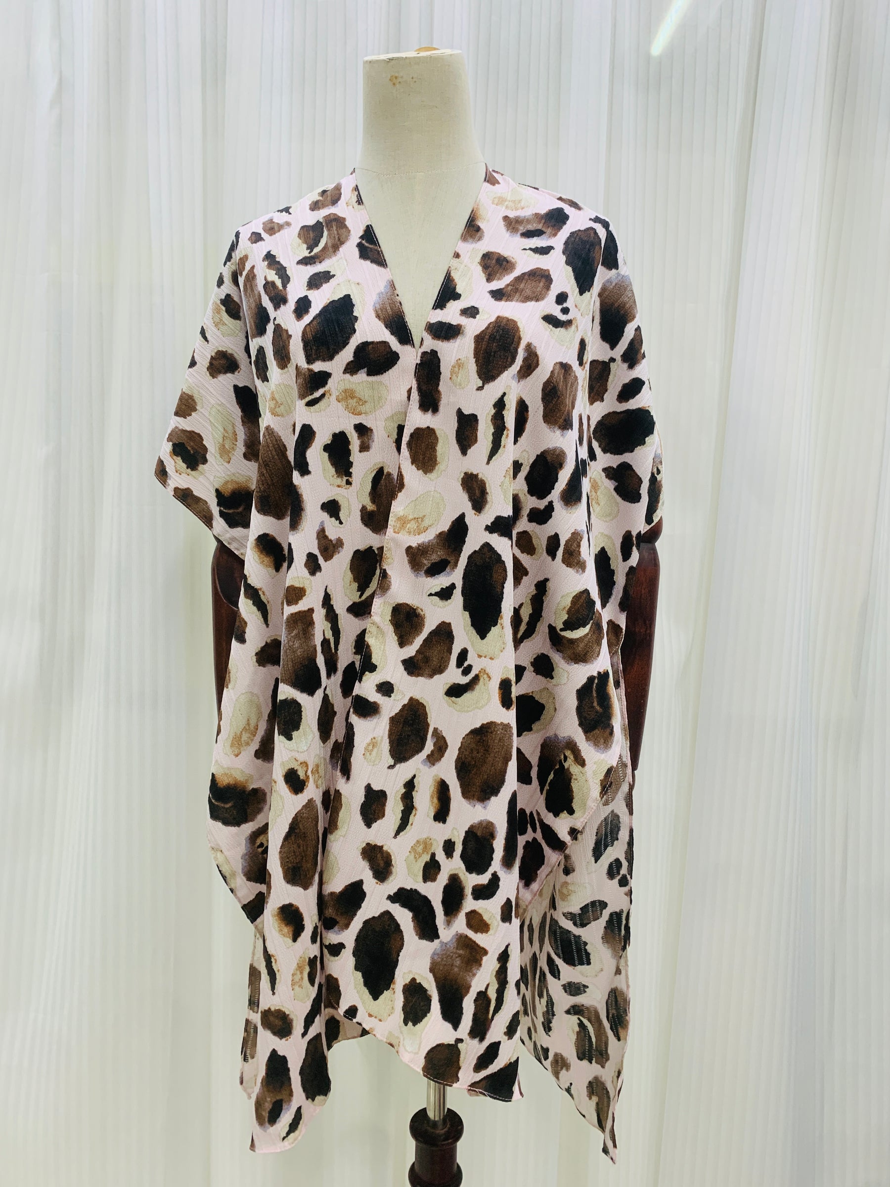 2024-MTC-01 printed chiffon shawl - MinYang Fashion Apparel Accessory Manufacturer