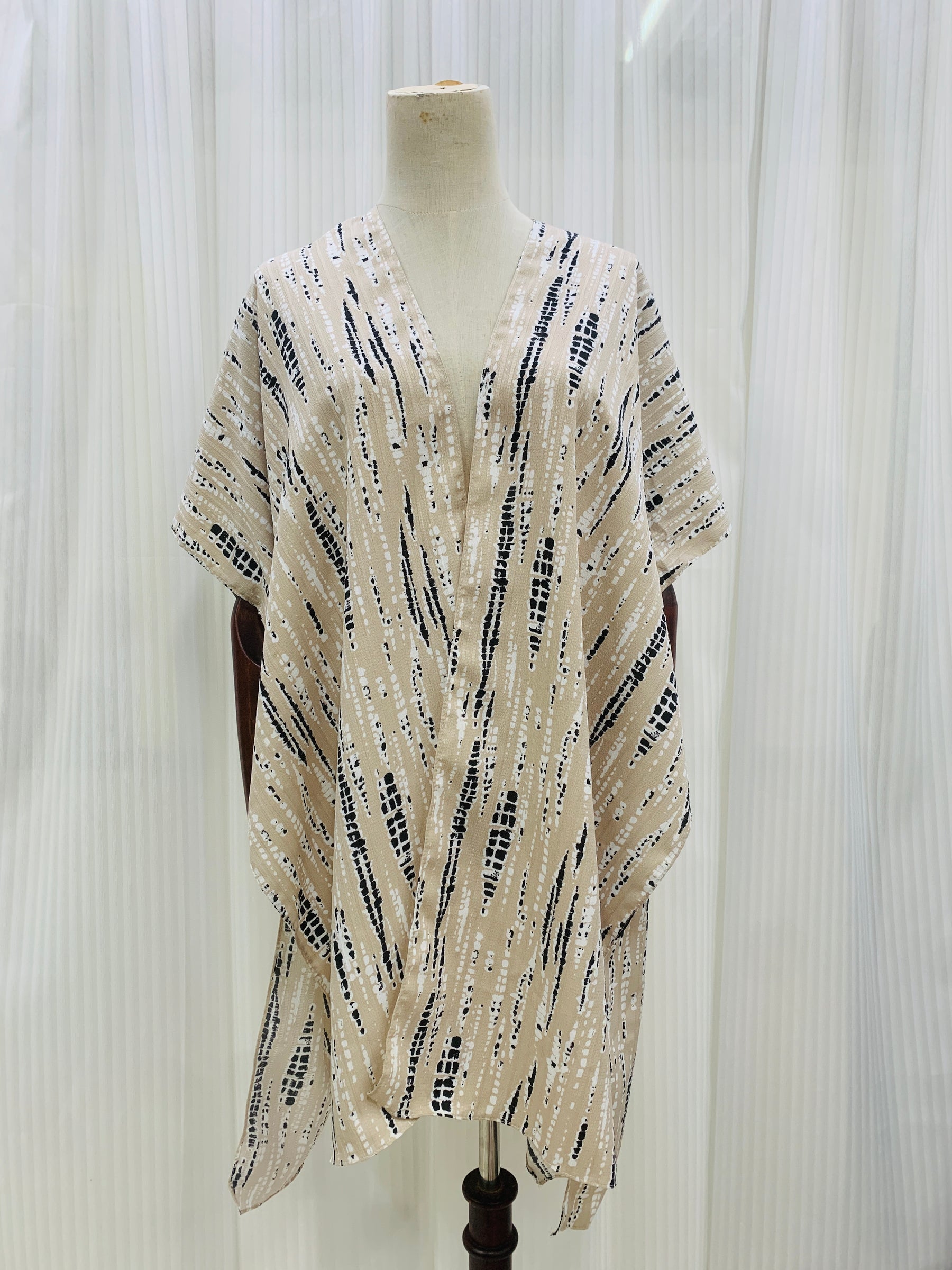 2024-MTC-01 printed chiffon shawl - MinYang Fashion Apparel Accessory Manufacturer