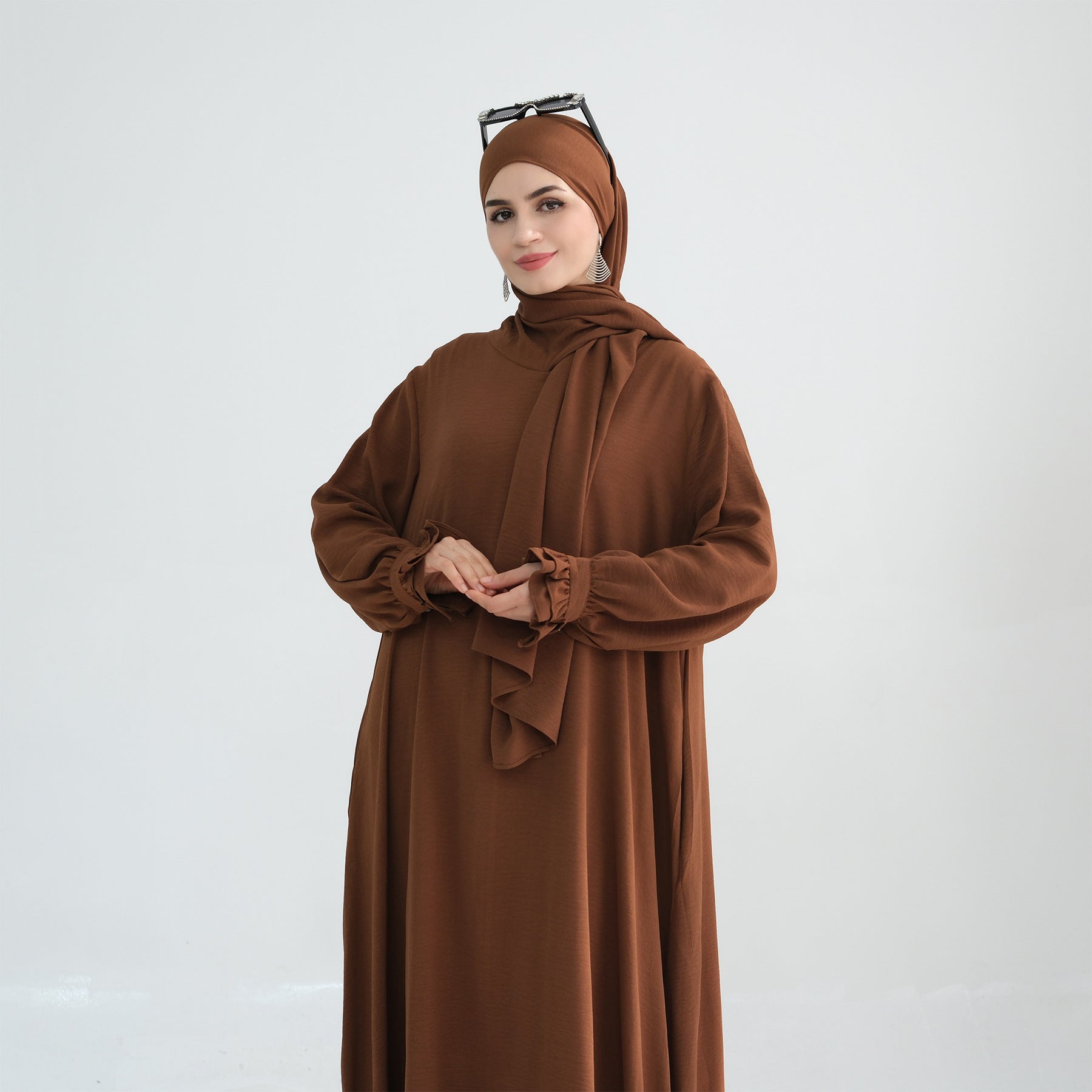 LR709 Elegant solid color dress two-piece set (abaya + hijab)