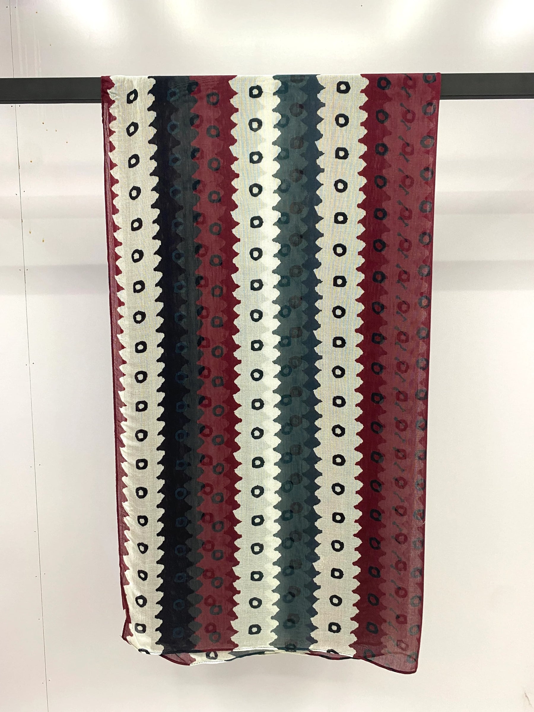 MYR003 Hot Printed Modal Hijab For Stock