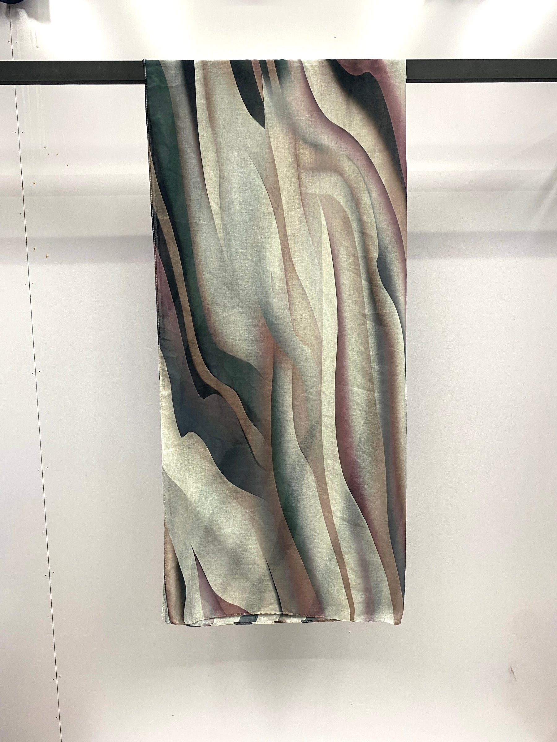 MYB007 Printed polyester-cotton hijab