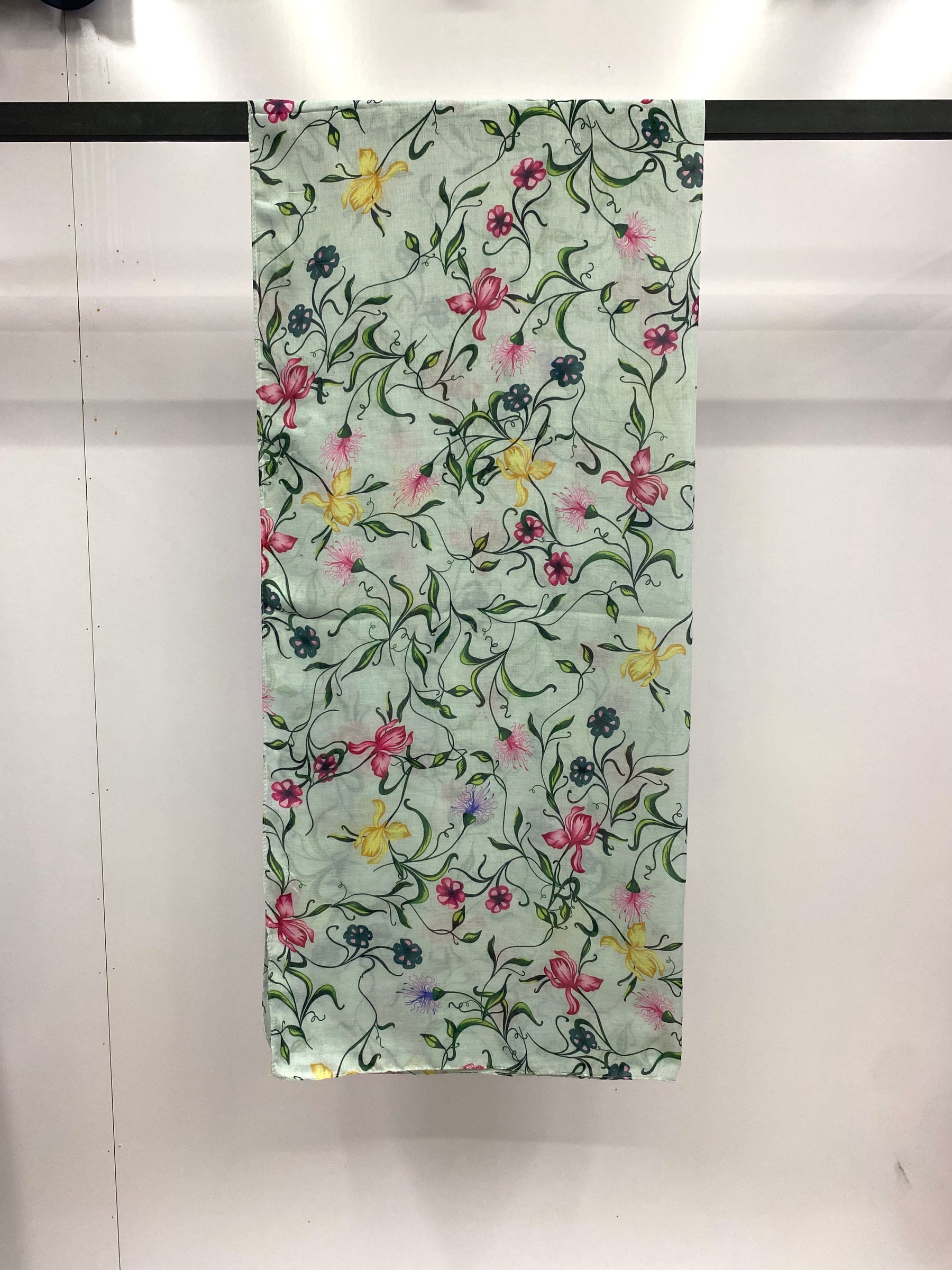 MYB007 Printed polyester-cotton hijab