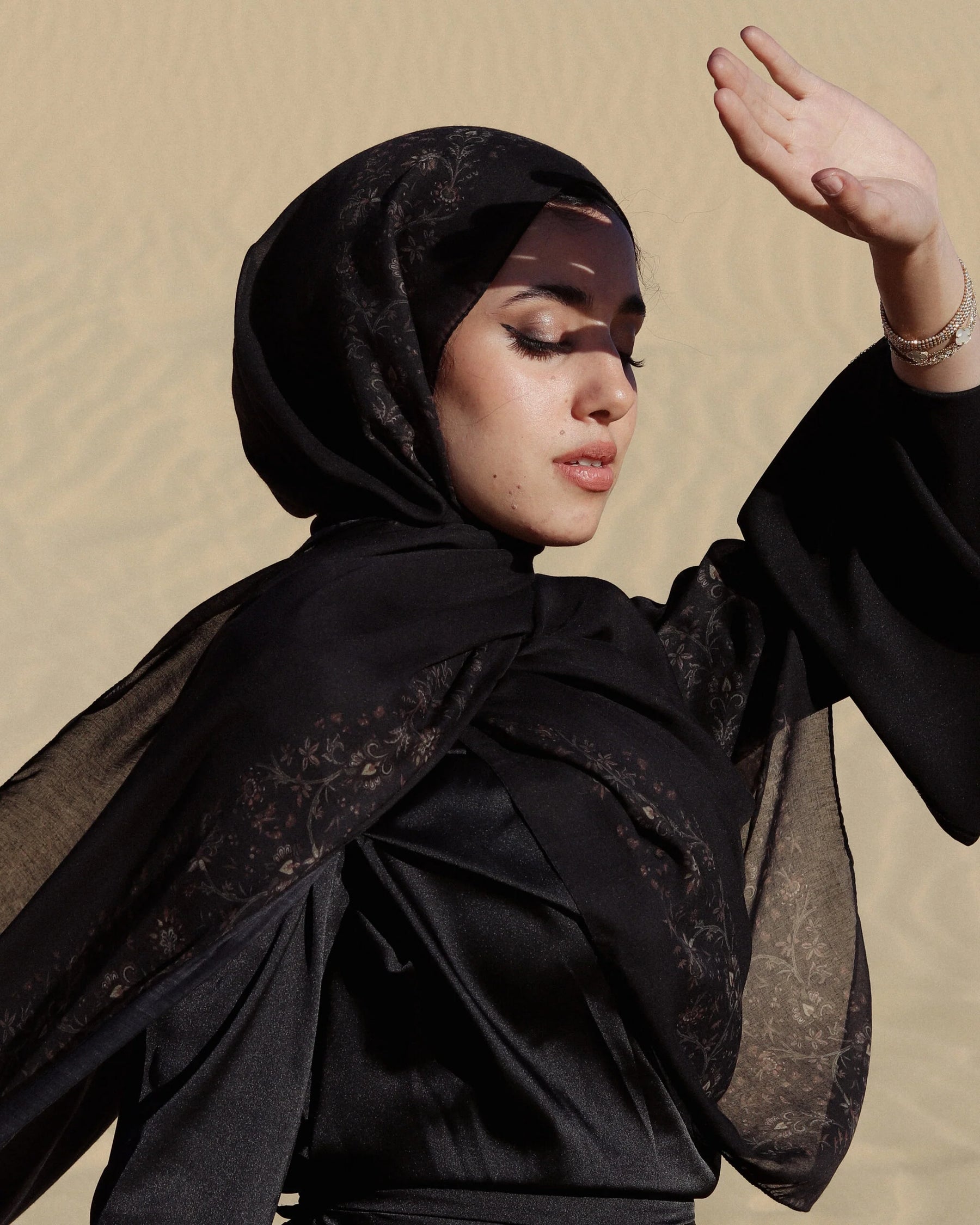 MY013 hijab-Dark Gold Flowers hijab/tudung sacrf