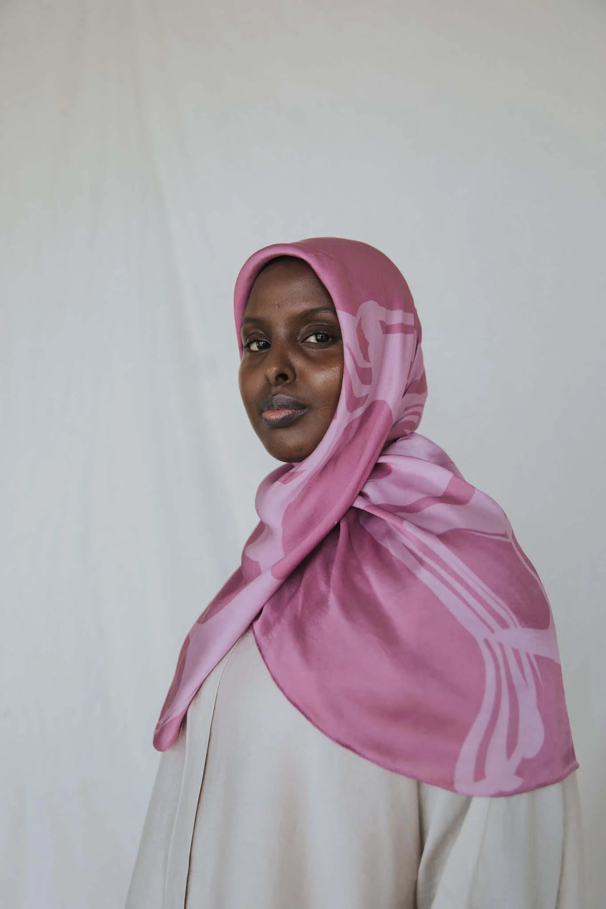 MY084 Advanced Pink hijab printed scarf - MinYang Fashion Apparel Accessory Manufacturer