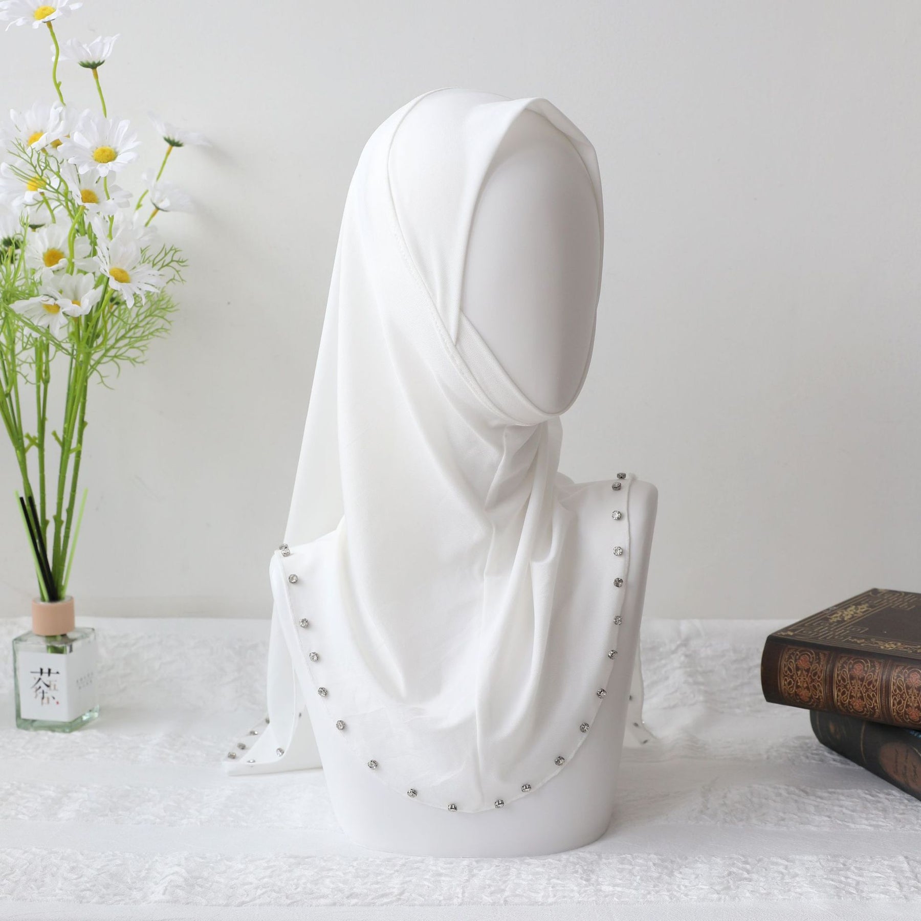 TD136-122 Gorro de cabeza con forma de diamante y malla elástica de color sólido para uñas