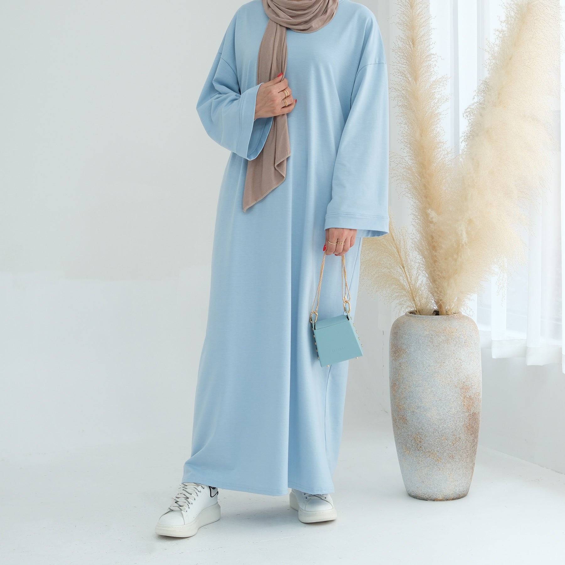 LR737 Solid color sweater dress abaya
