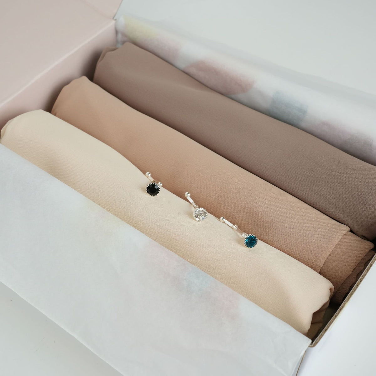 bf002Gift box 6-piece set Solid color diamond messy chiffon right angle curly long scarf - MinYang Fashion Apparel Accessory Manufacturer