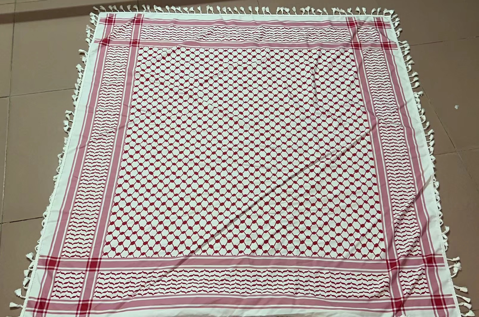 YJY 125*125cm Four-sided tassel square scarf
