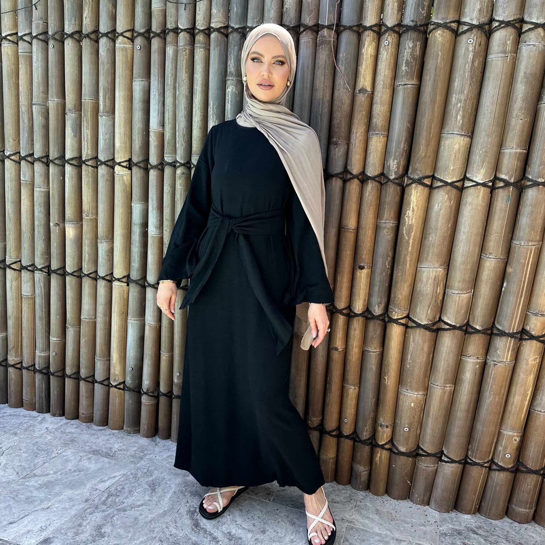 LR936 Fashionable lace-up cotton and linen abaya