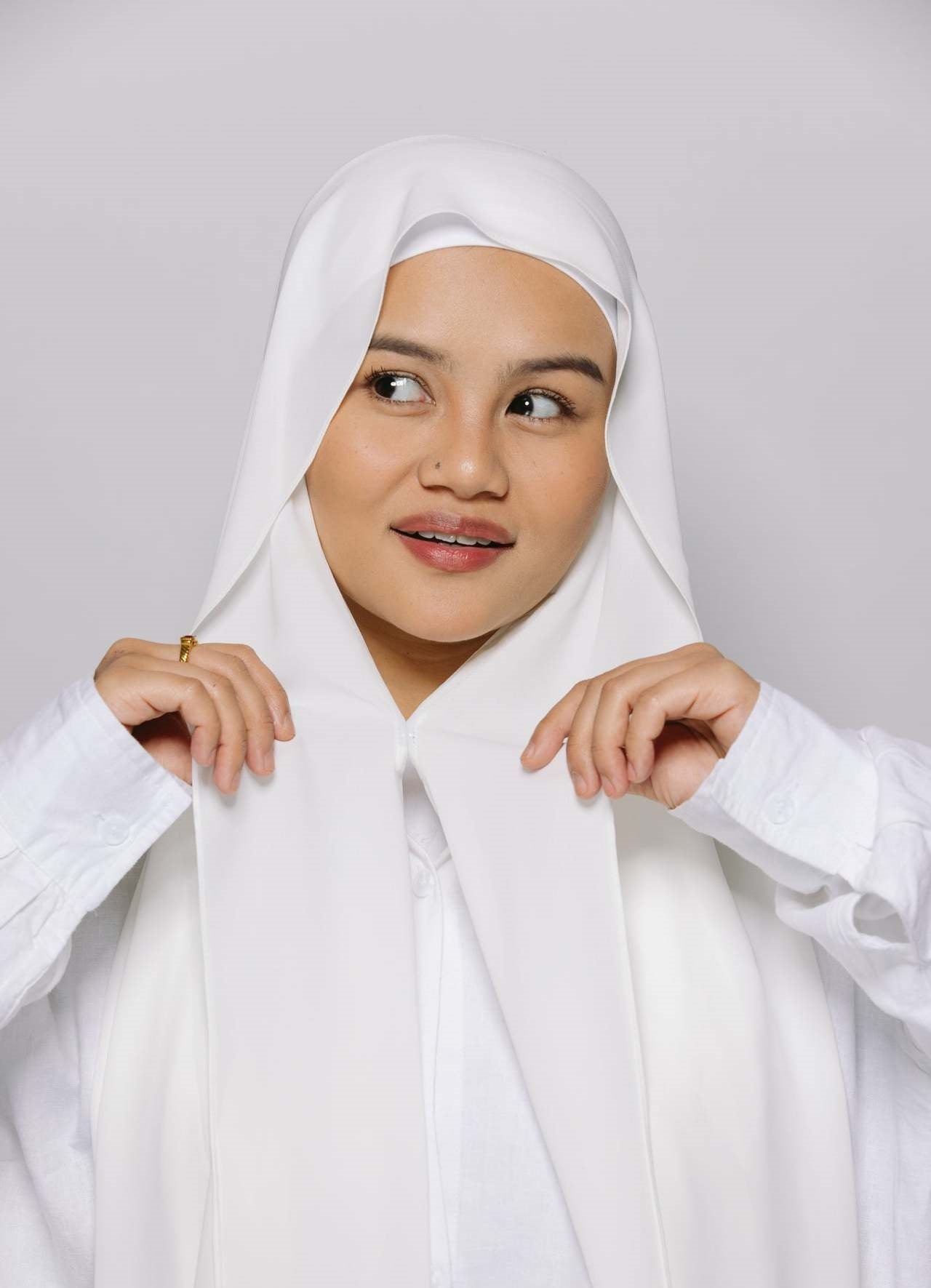 PW001 Exquisite chiffon hijab with built-in magnets