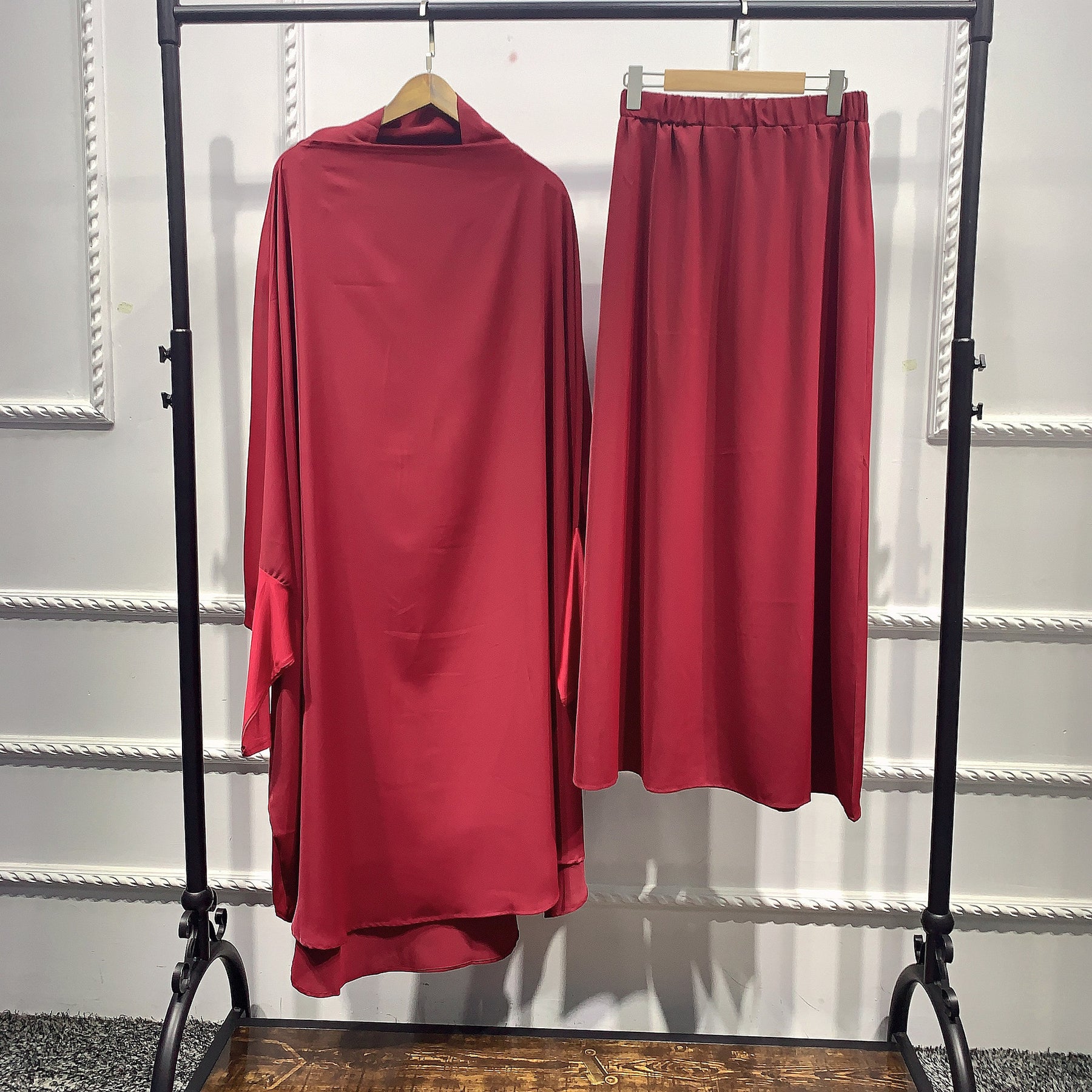LR423 Swing solid color top + skirt two-piece set