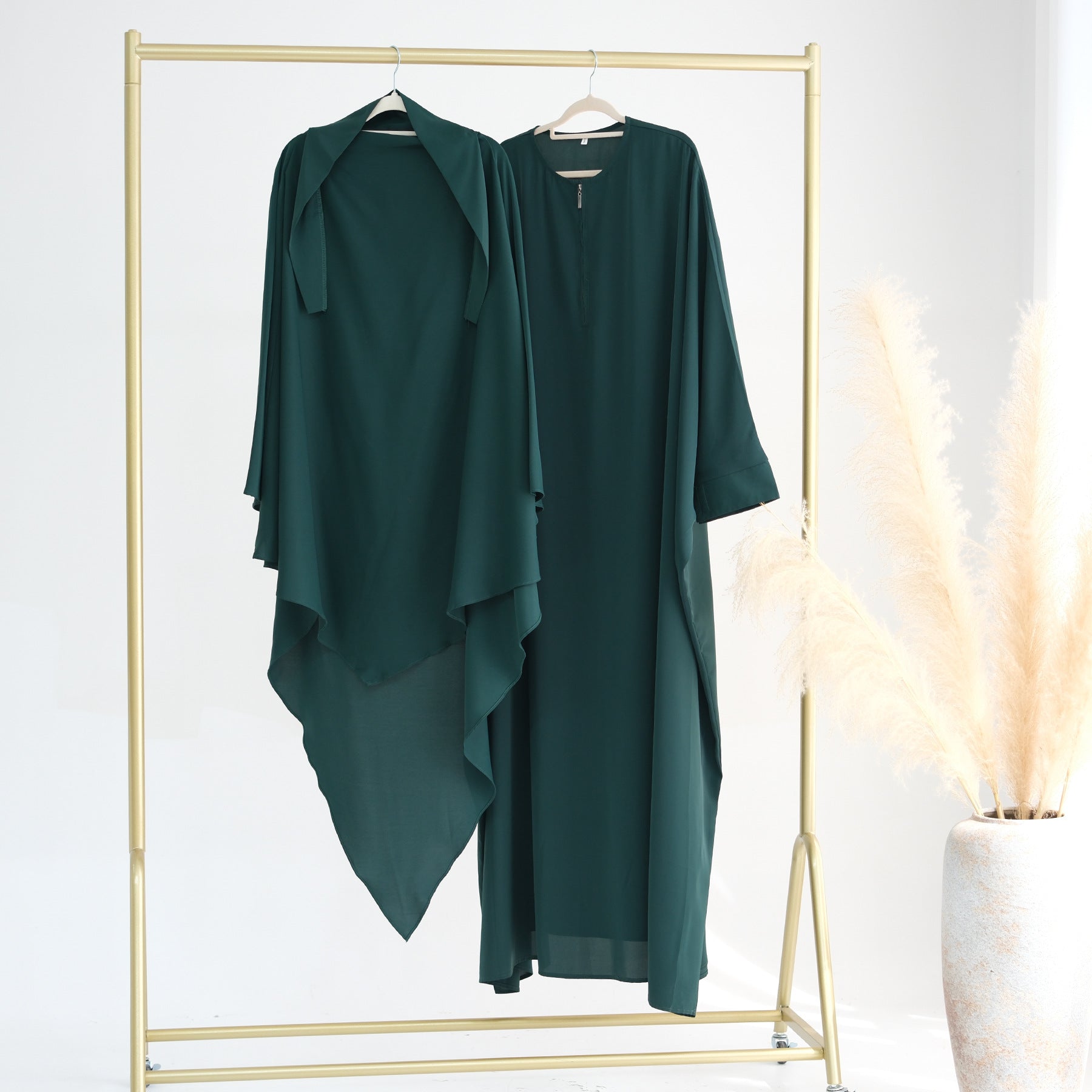 LR425+HJ901 Large solid color bat sleeve abaya