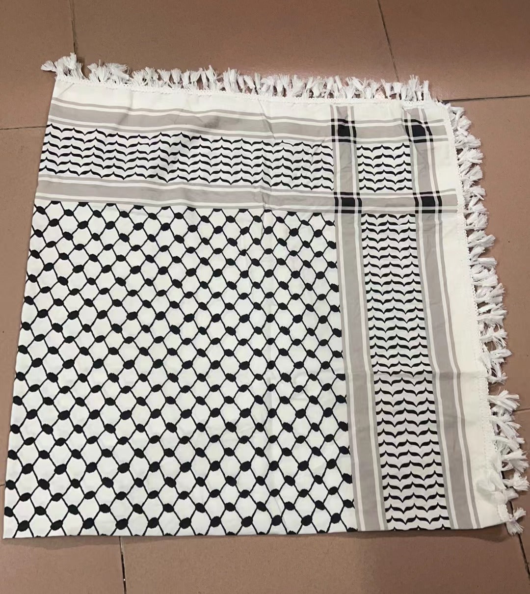 YJY 125*125cm Four-sided tassel square scarf