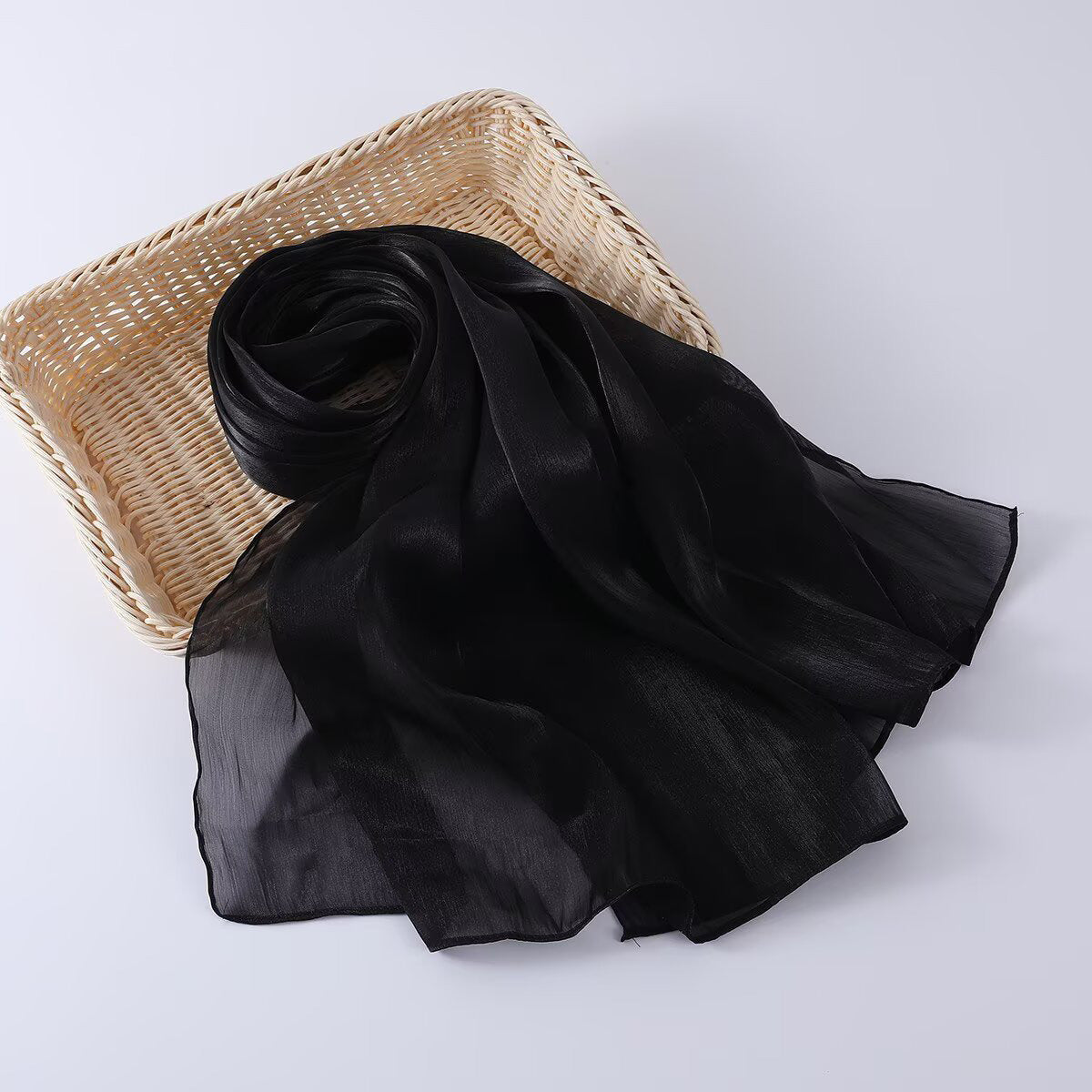 G690 Bright silk fabric breathable cool hijab