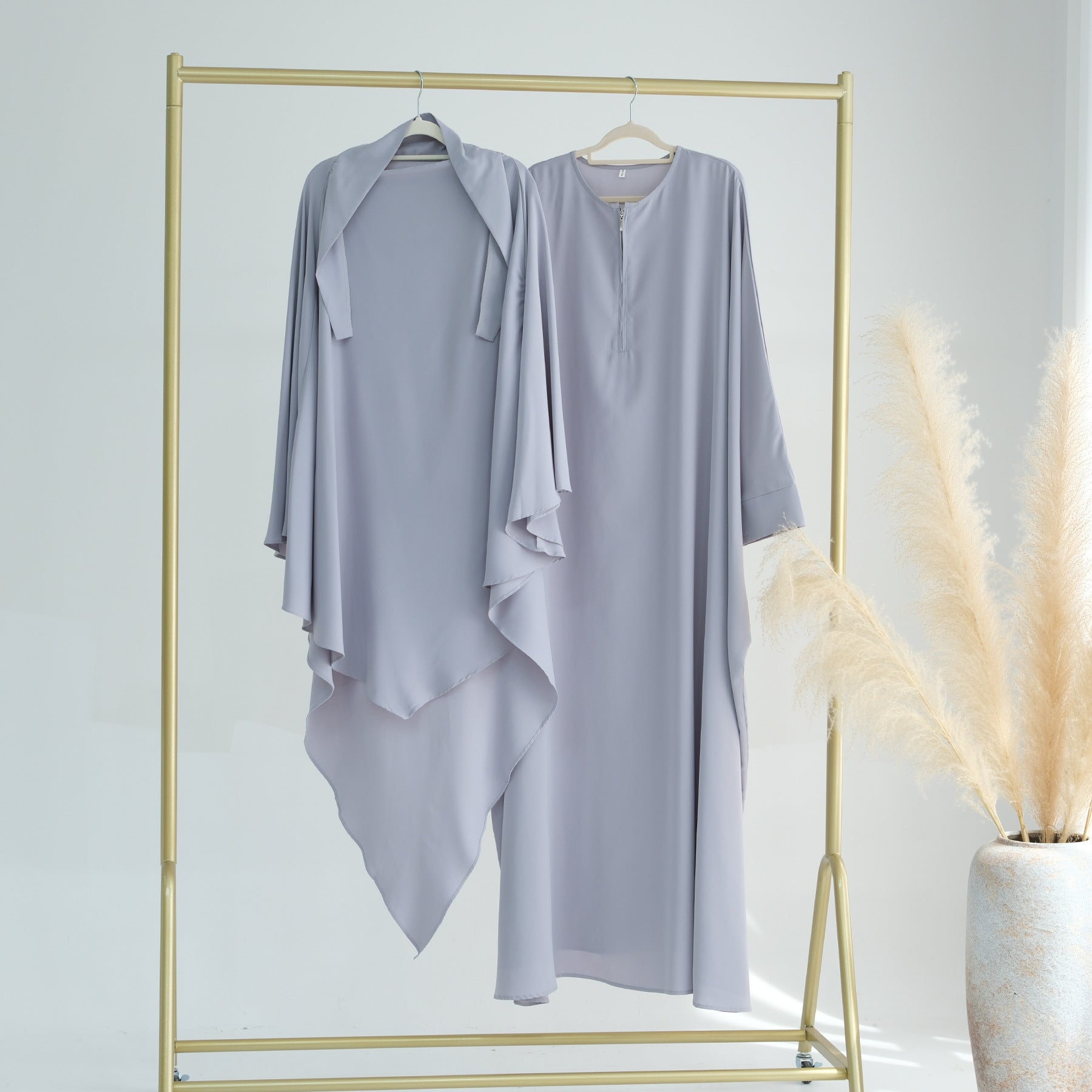 LR425+HJ901 Large solid color bat sleeve abaya