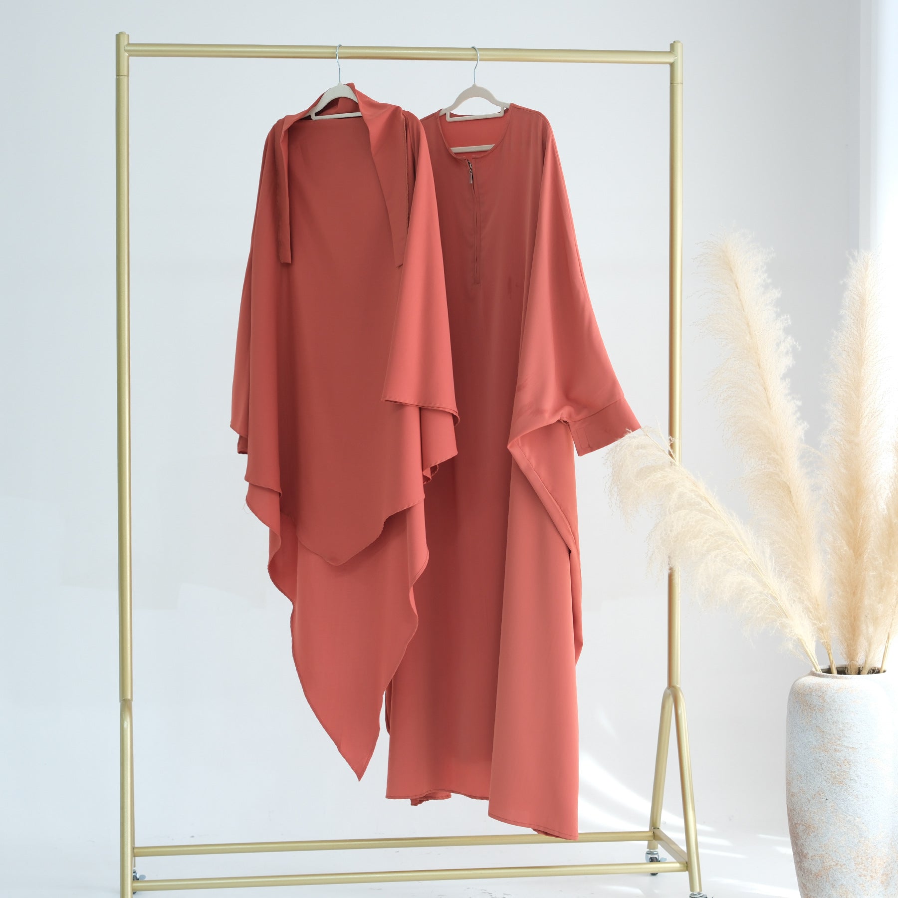 LR425+HJ901 Large solid color bat sleeve abaya