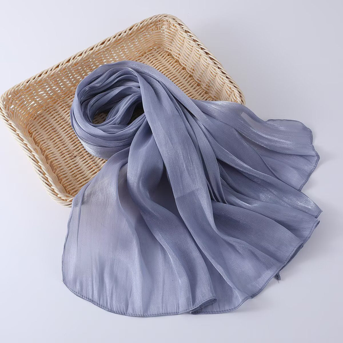 G690 Bright silk fabric breathable cool hijab