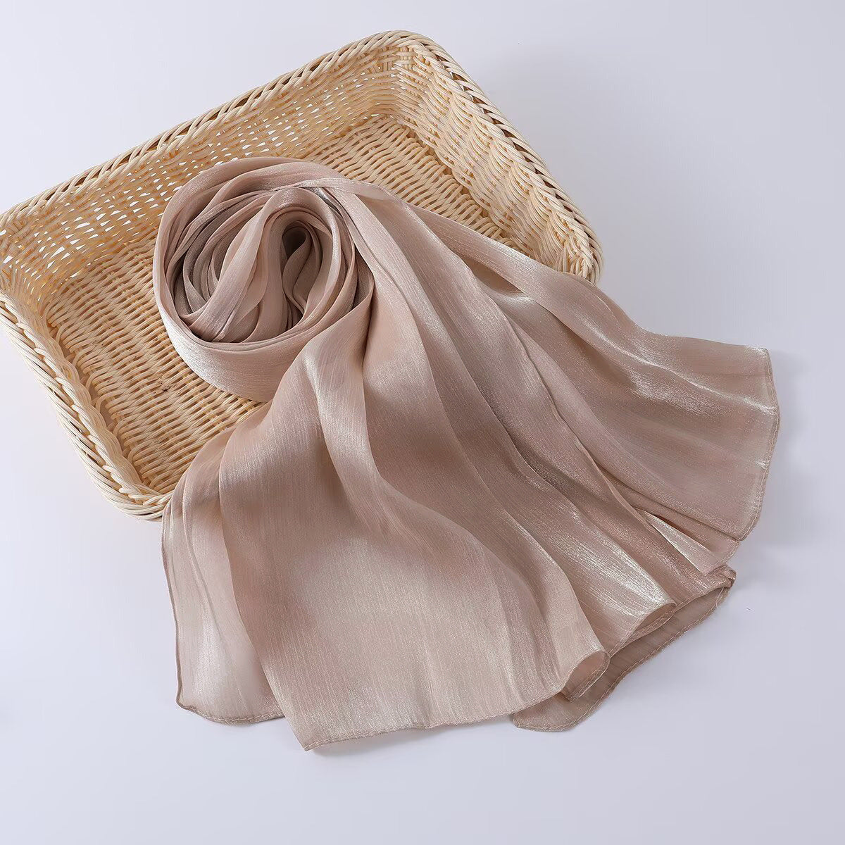 G690 Bright silk fabric breathable cool hijab