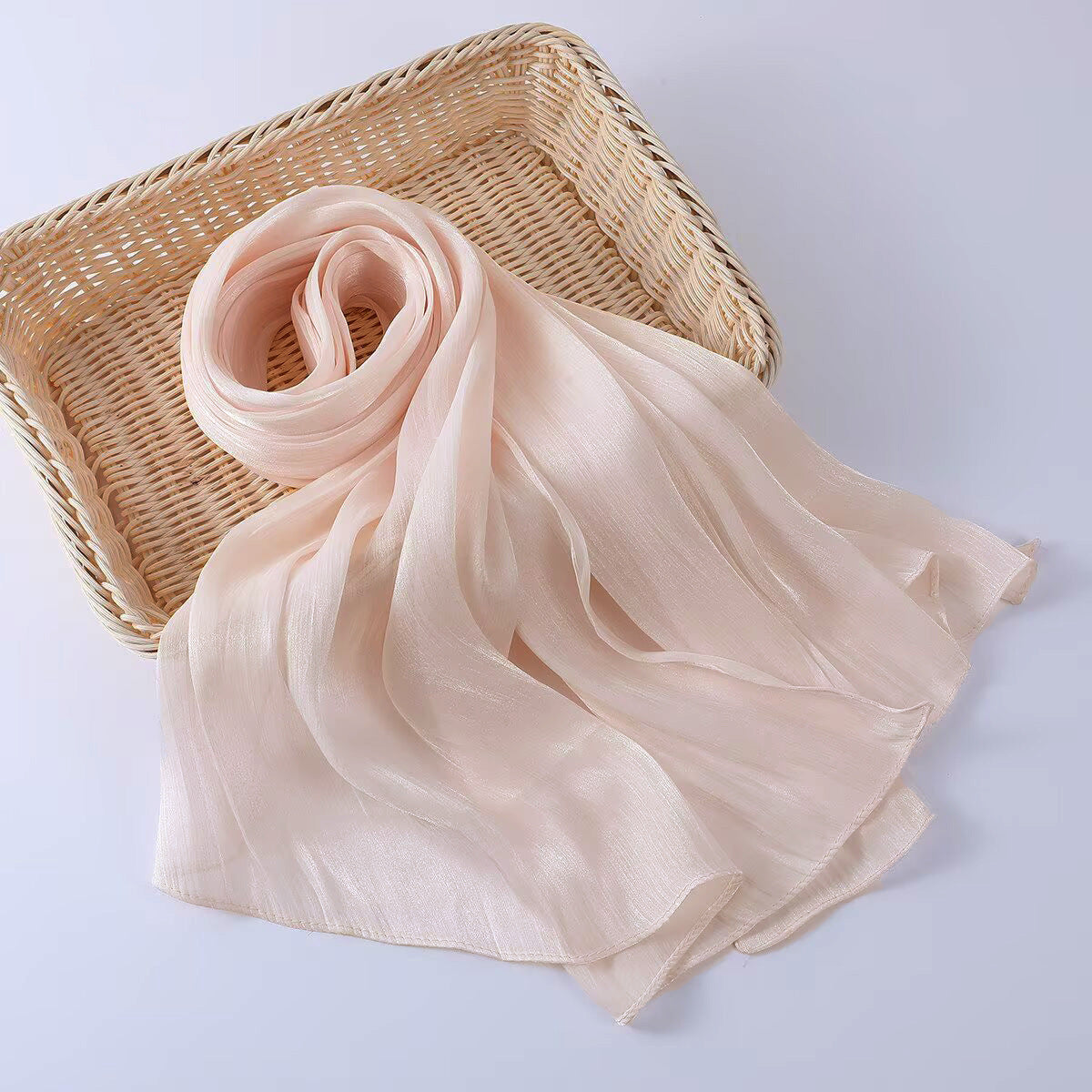 G690 Bright silk fabric breathable cool hijab