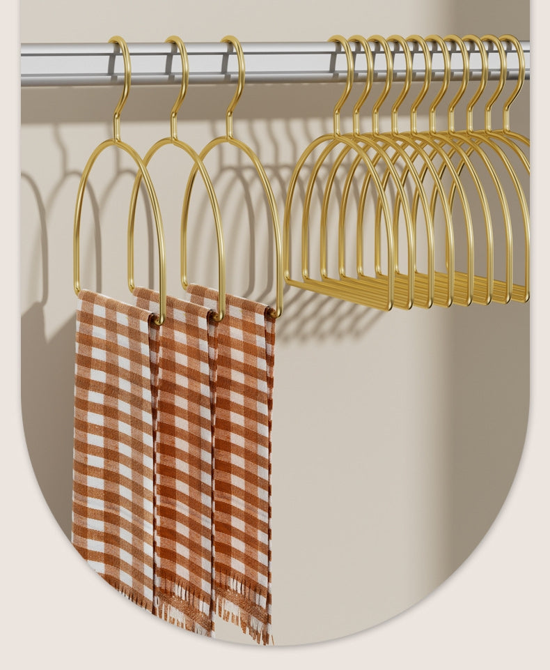 5+6740  Gold-Tone Hanging Metal Garment Hanger - MOQ:10pcs