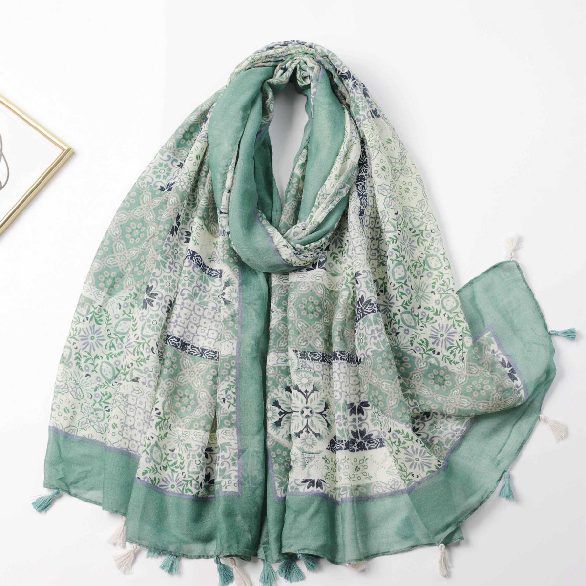 JY240620  Green geometric print scarf