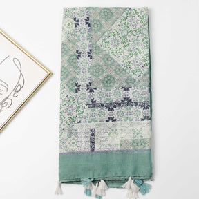 JY240620  Green geometric print scarf