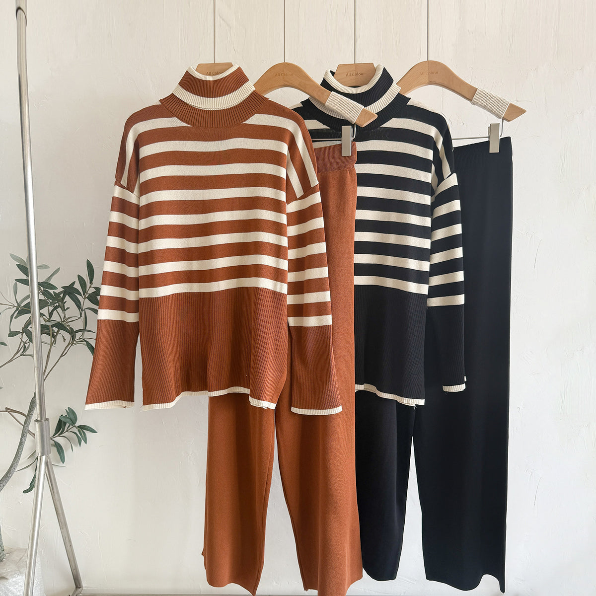 9726  Striped Jersey Loose High Neck Sweater 2-Piece Set