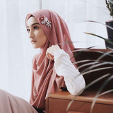 YZ147  Hand-Set Crystal Plain Pearl Chiffon Hijab