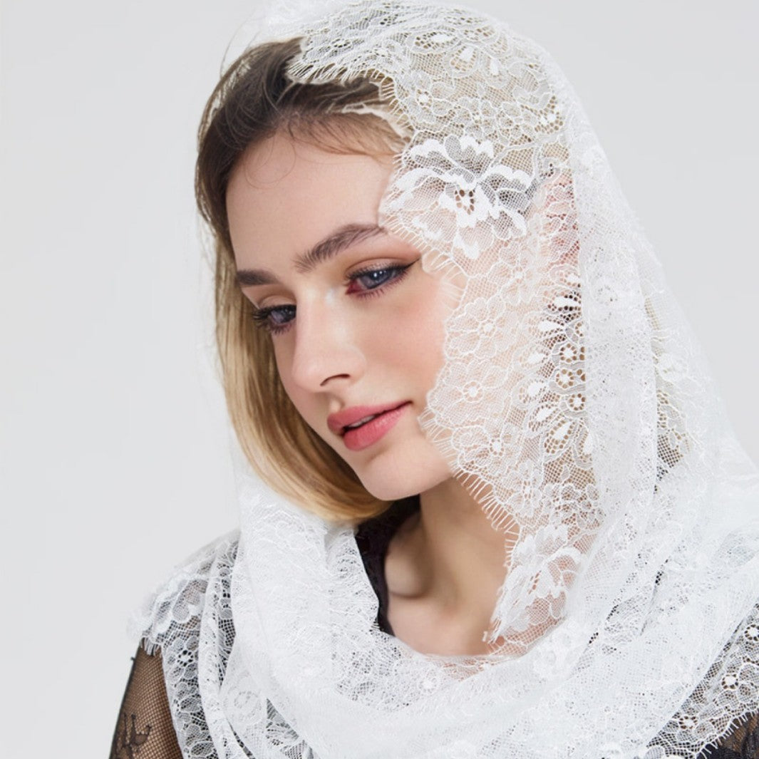 YY1688-87  Plain Black and White Lace Breathable Eyelash Round Hijab