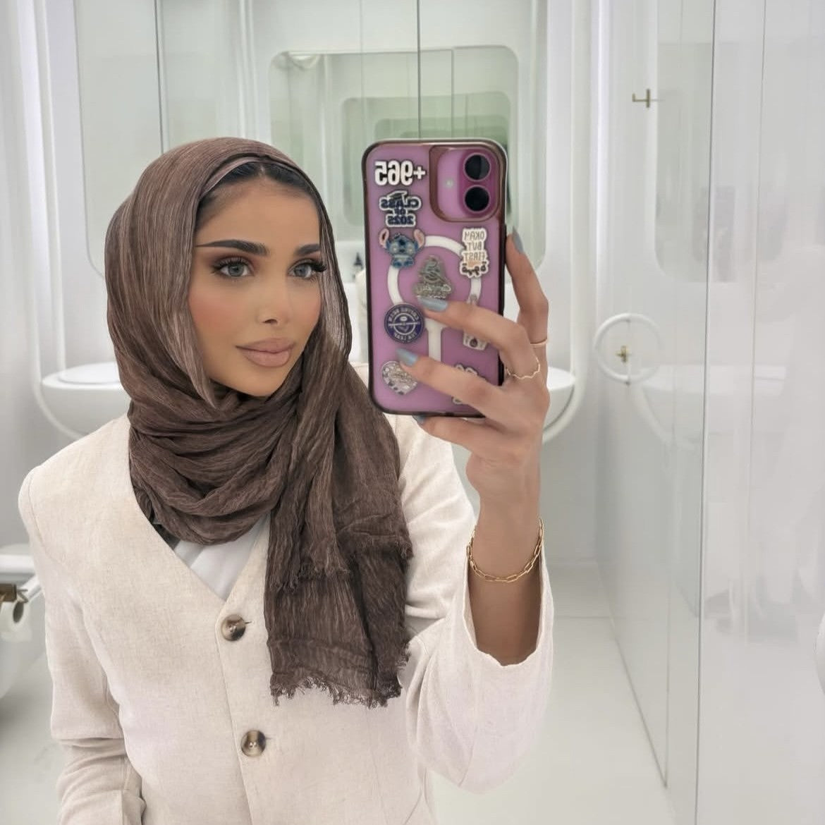 WJ070  Crinkled Rayon Scarf, Finished with Side Fringe