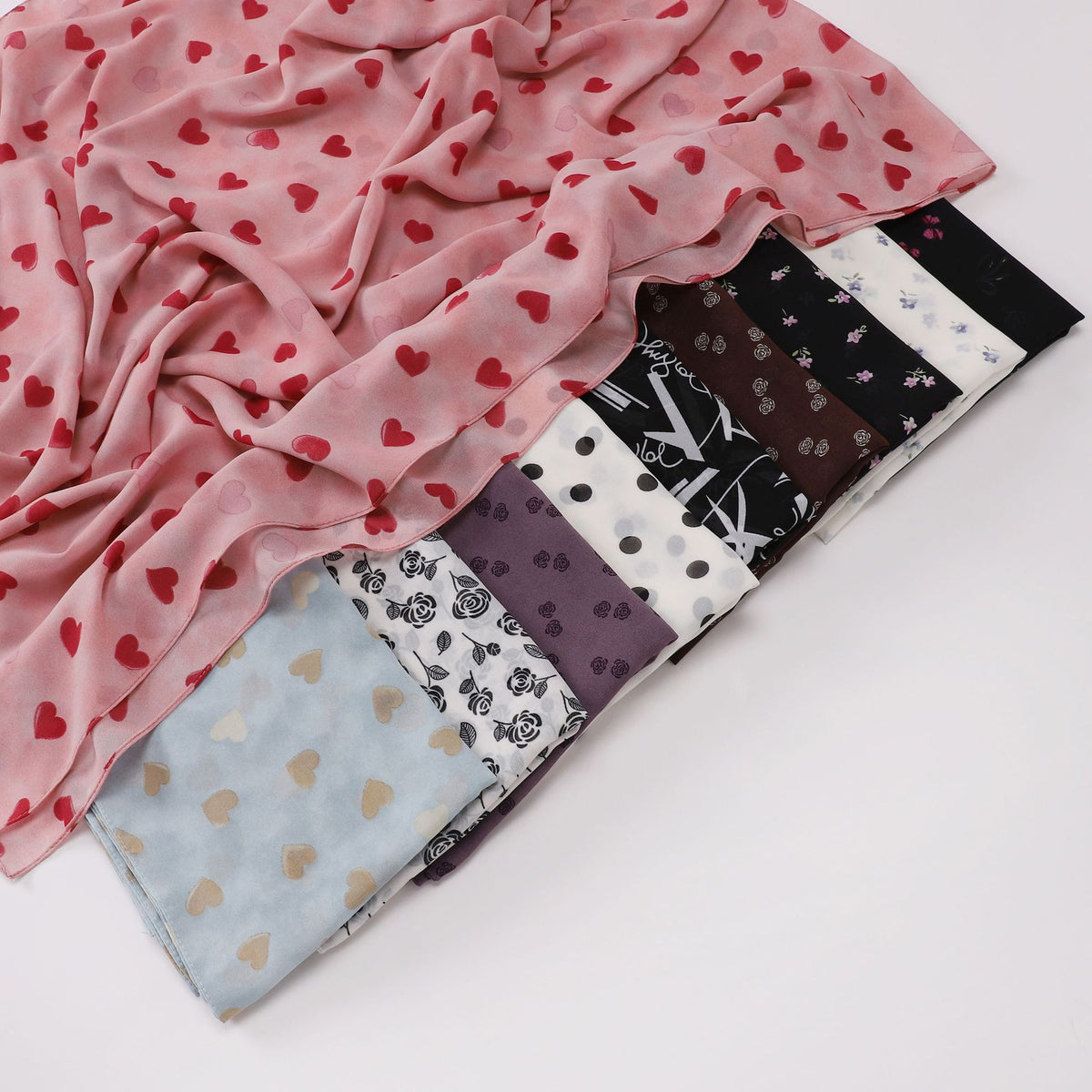 W-0022  Ditsy Floral Printed Pearl Chiffon Hijab