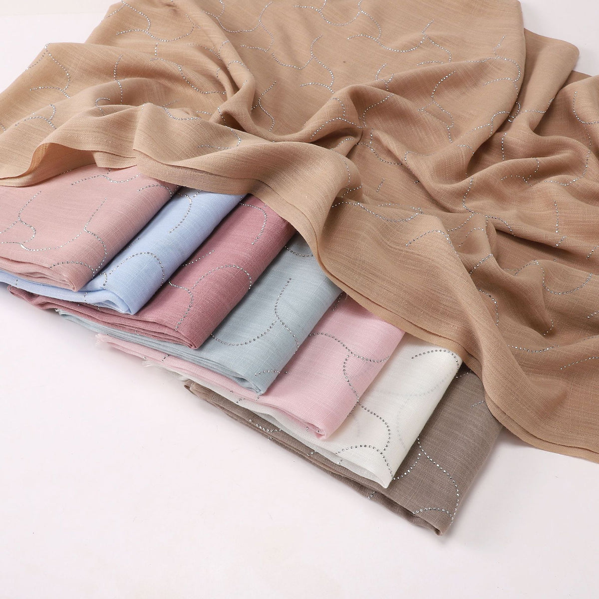 260602  Plain Soft Bamboo-Texture Yarn Short Fringe Hot-Fix Crystal Hijab