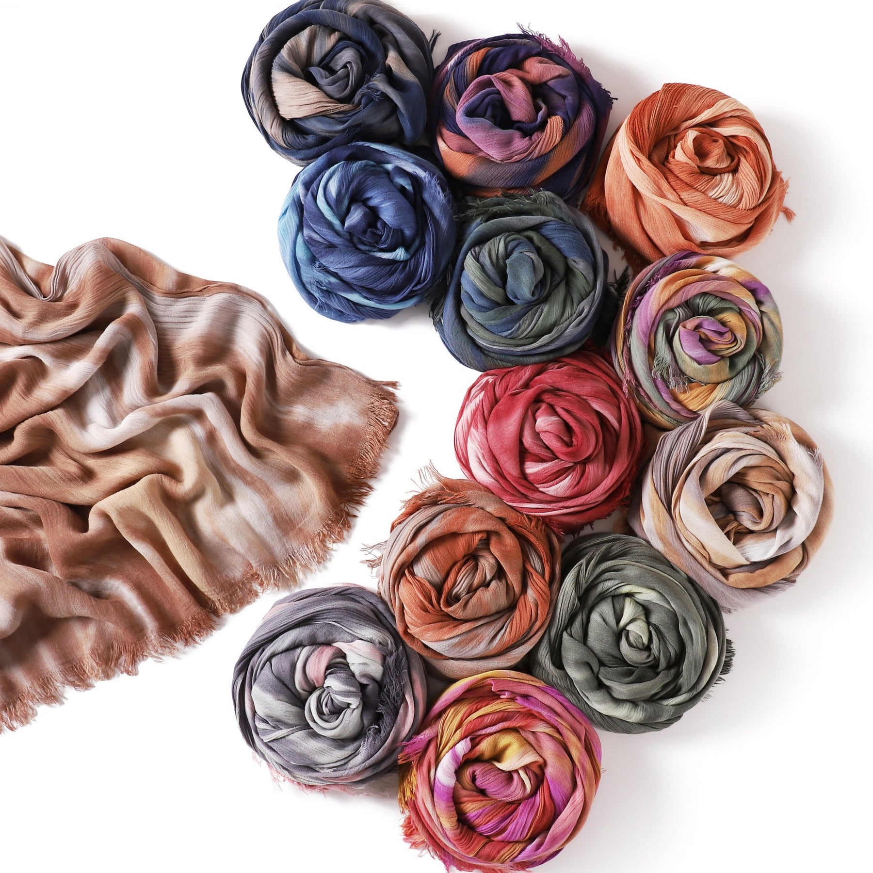 YZ331  Gradient Viscose Crinkle Long Hijab Lightweight Breathable