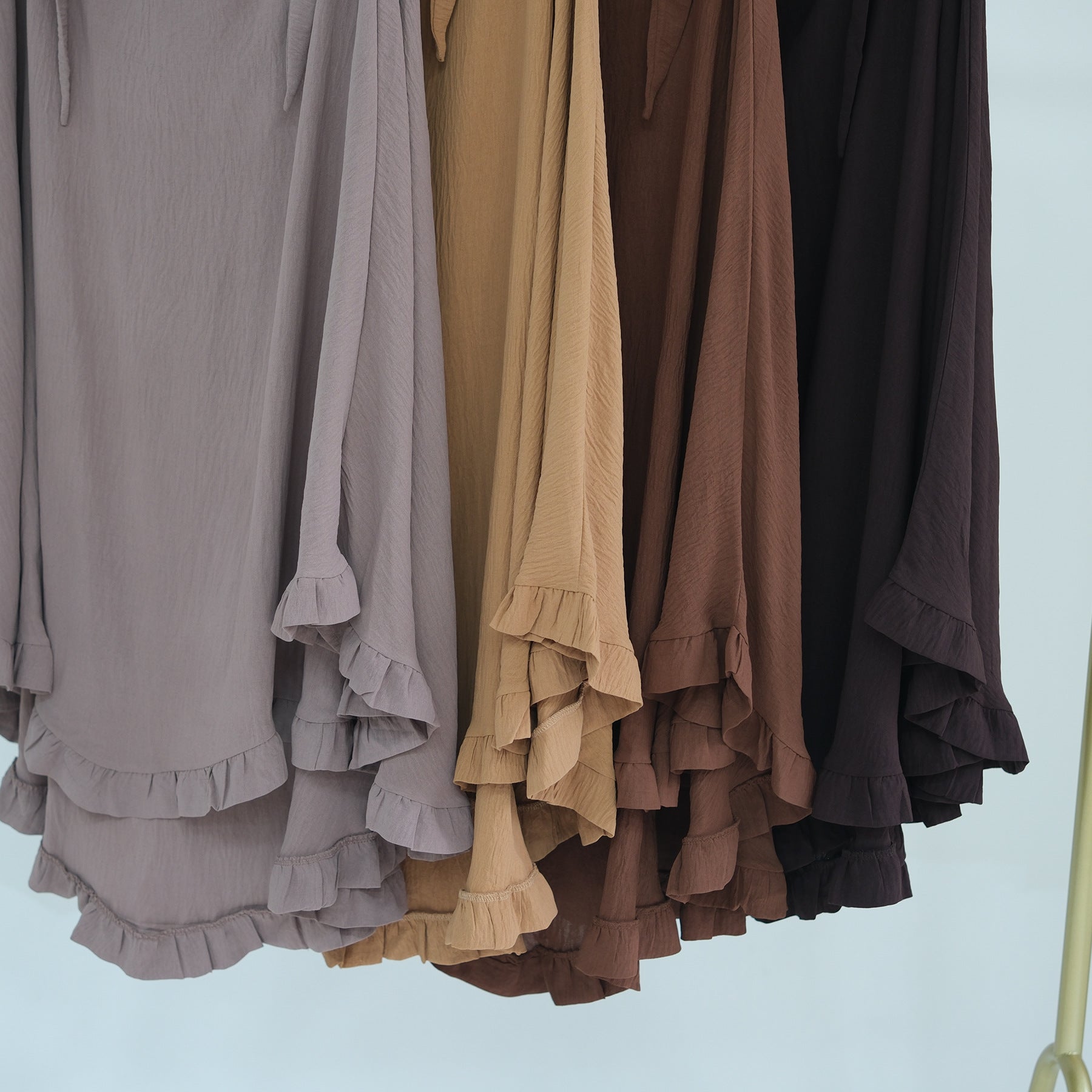 HJ912  Plain Polyester Ruffle Wide-Drape Hijab