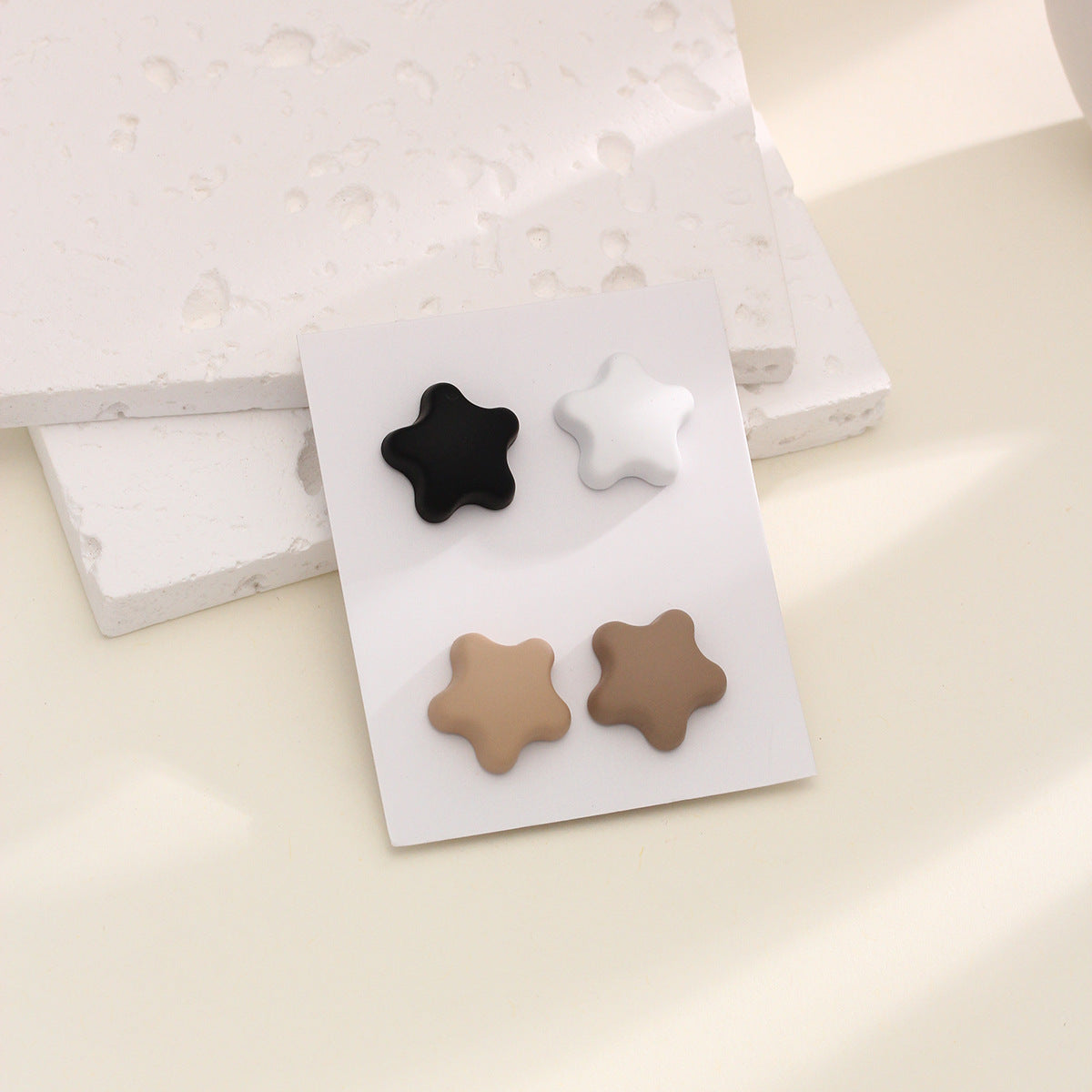 GR0631  Star-shaped magnetic silk scarf fixing buckle 51 colors available