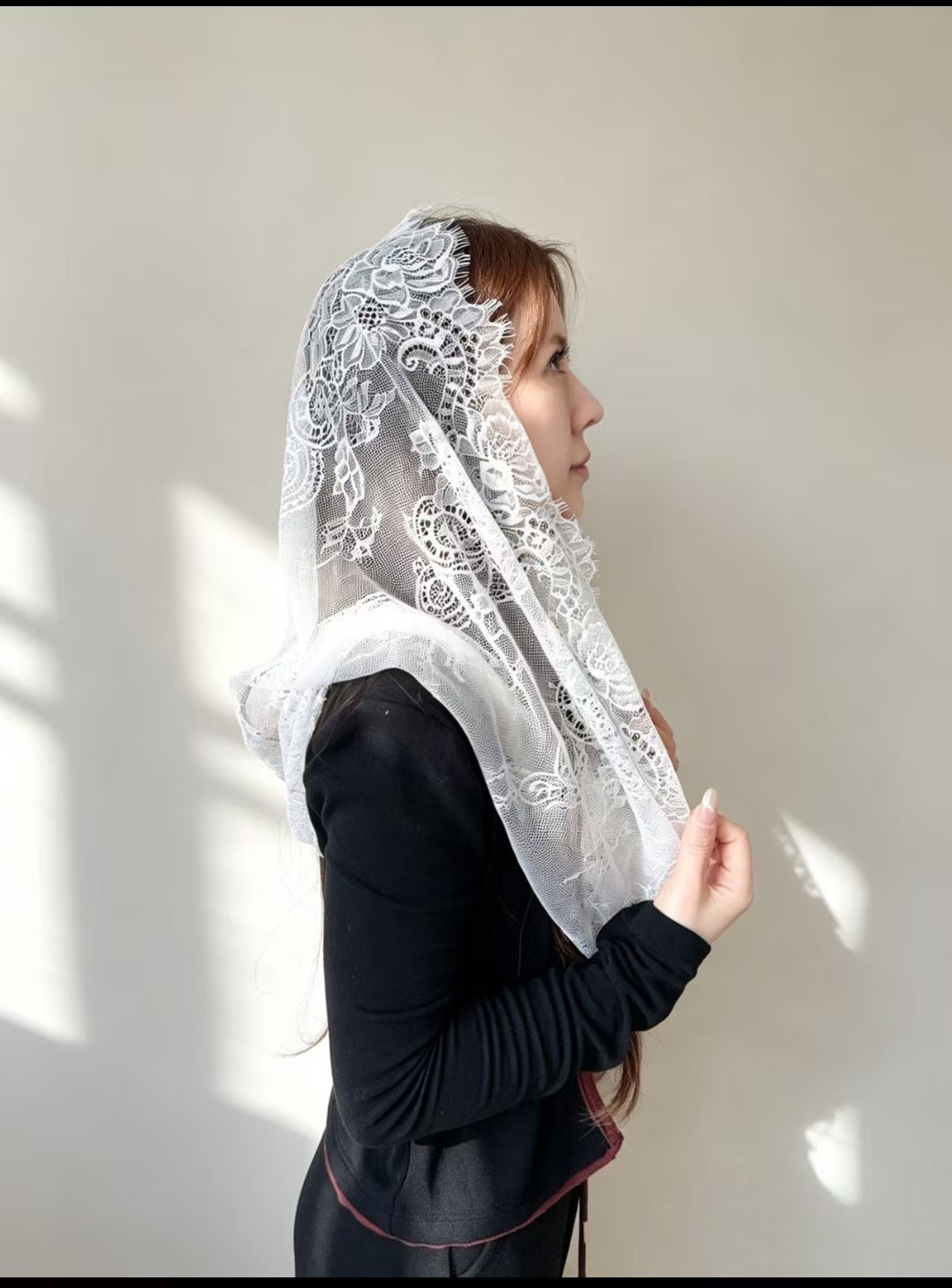 JY0160  Plain Black and White Two Tone Lace Embroidered Hijab