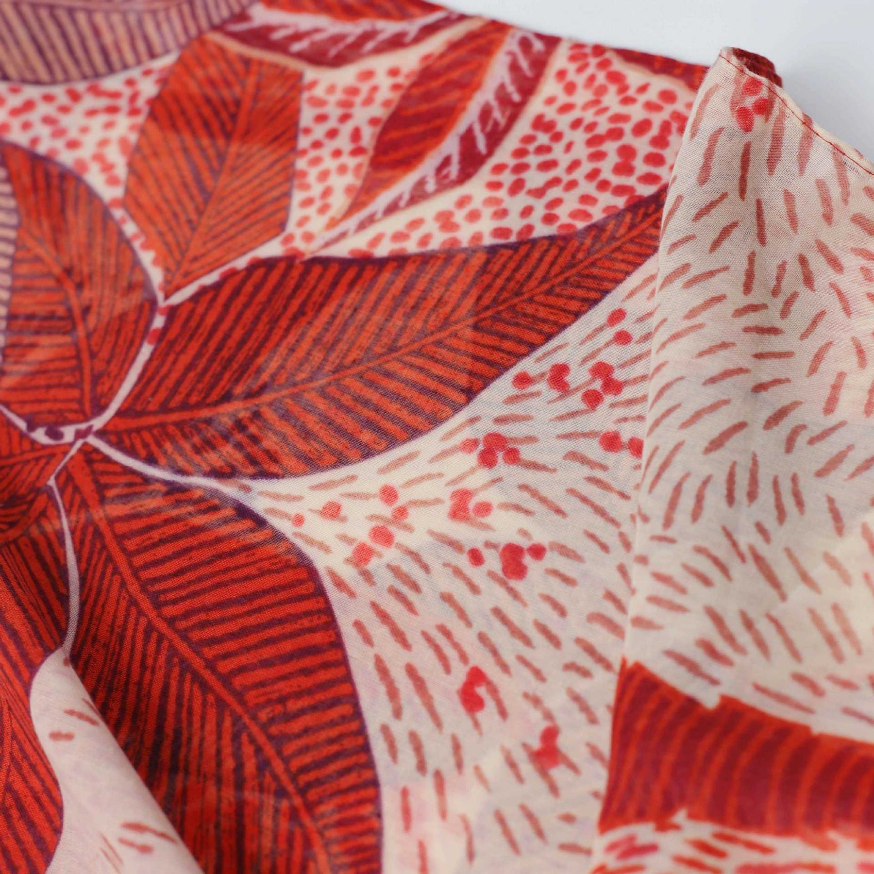 JY240621   Red palm leaf print scarf