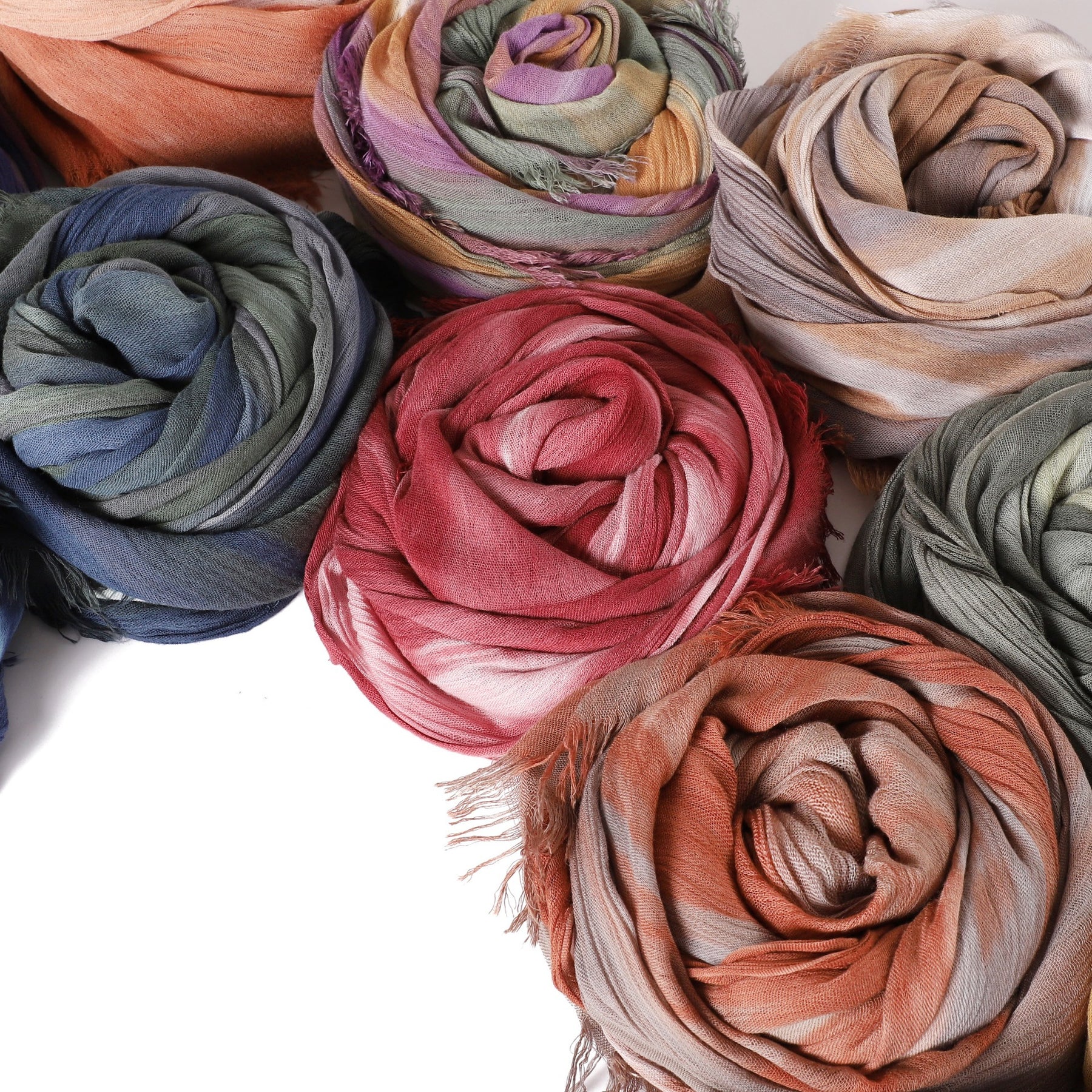 YZ331  Gradient Viscose Crinkle Long Hijab Lightweight Breathable