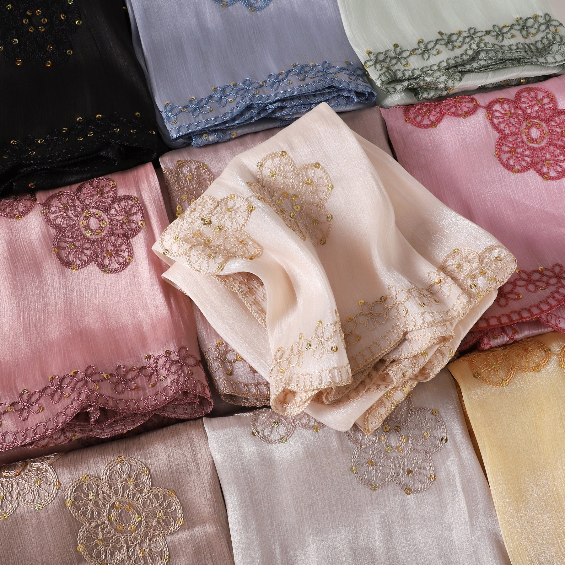 YZ343  Sequin Floral Embroidered Lace Trim Breathable Hijab